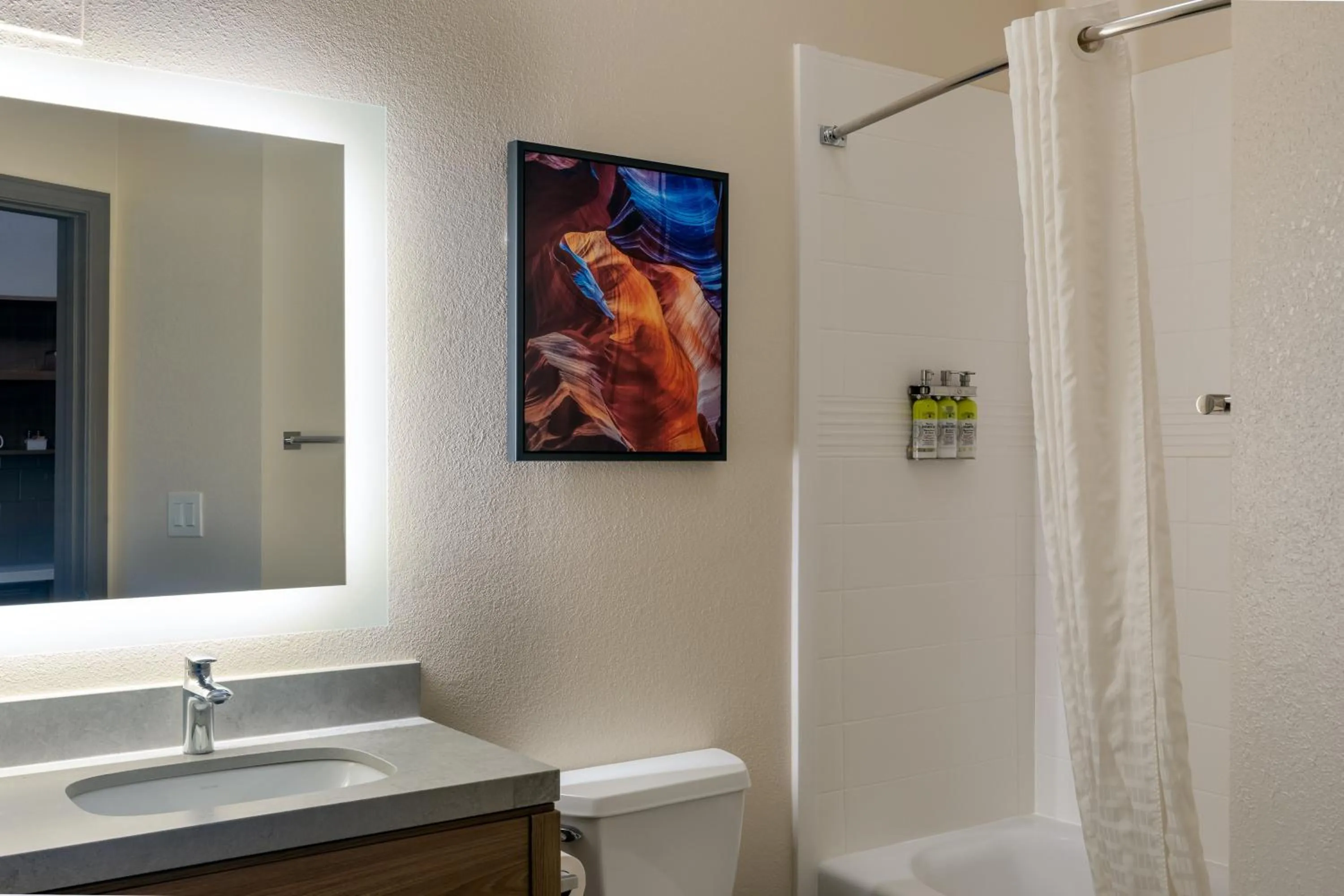 King Studio Suite in Candlewood Suites Enterprise by IHG