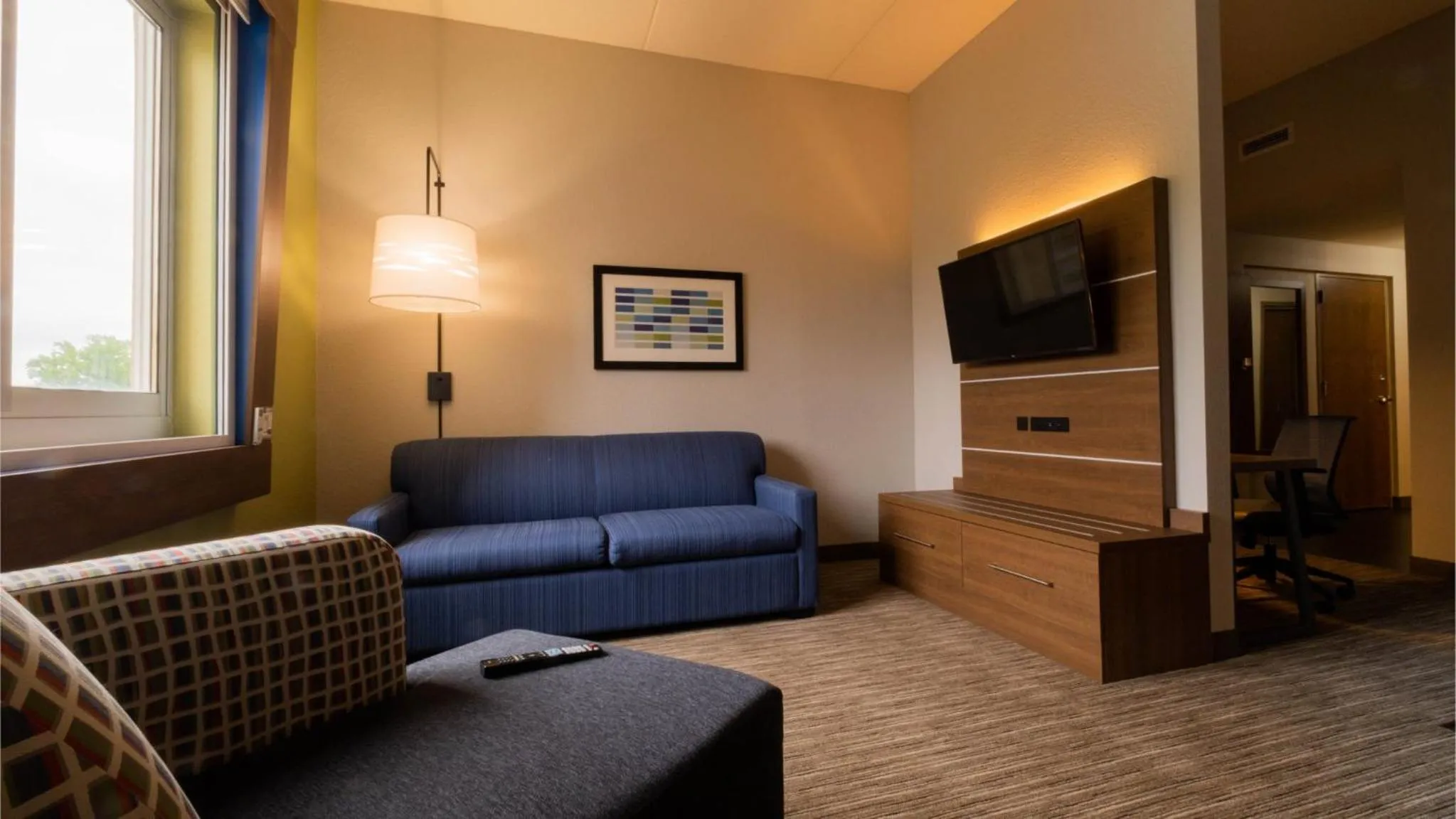 Suite - Mobility Access/Hearing Accessible in Holiday Inn Express Hotel & Suites Mankato East, an IHG Hotel