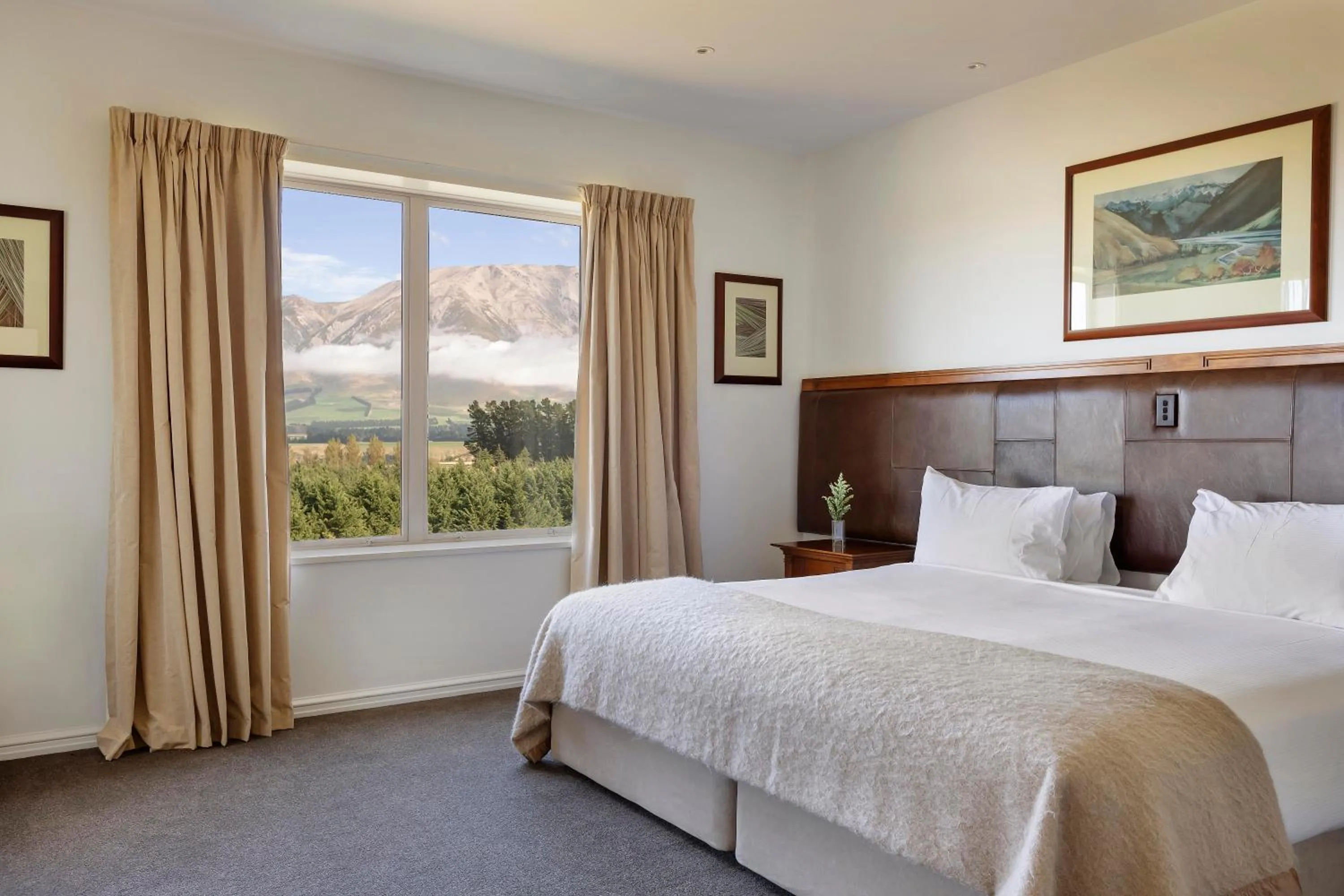 Superior Two Bedroom Villa in Fable Terrace Downs Resort by MGallery