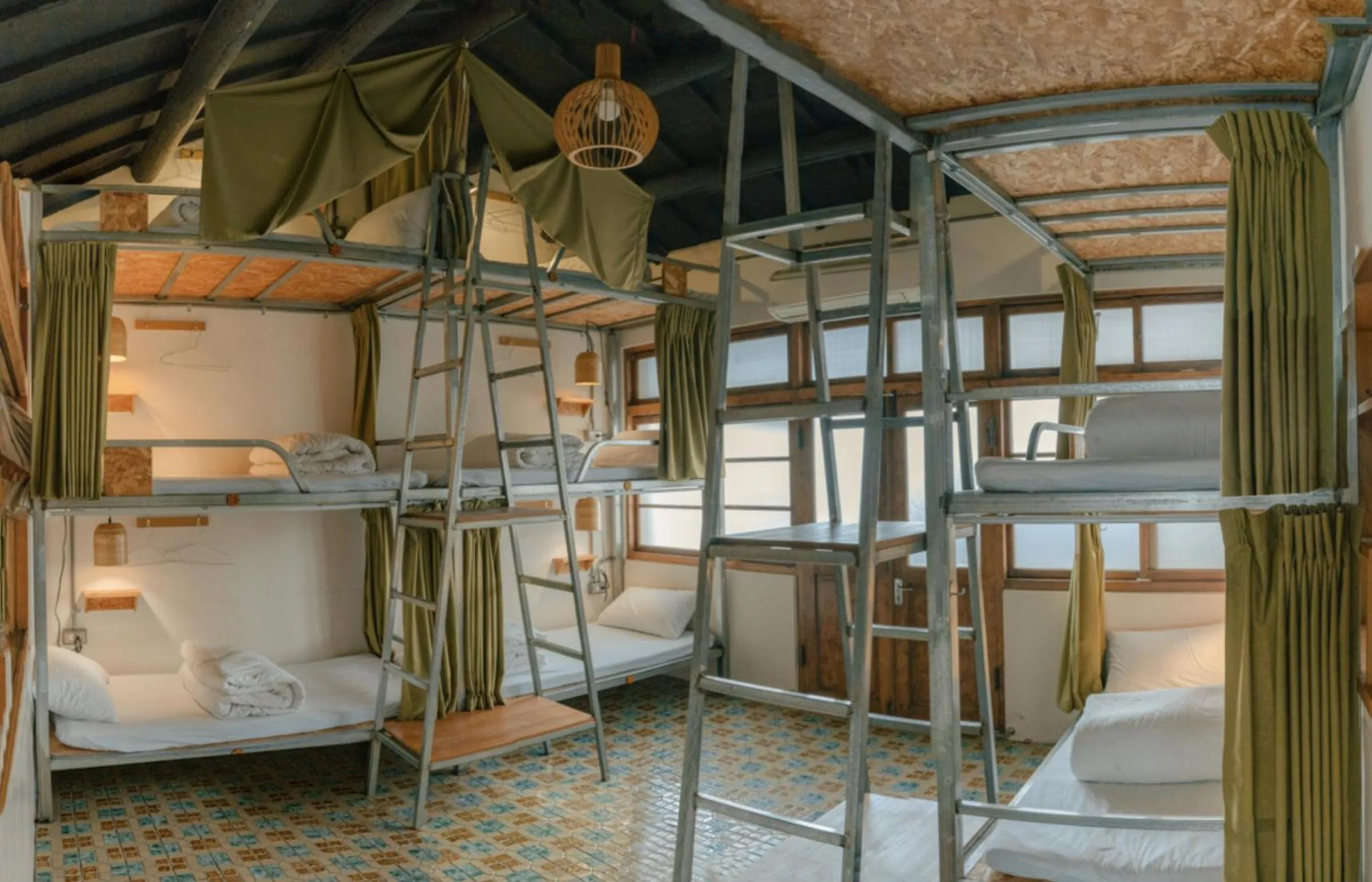 Bed in 10-Bed Mixed Dormitory Room in 365.Hostel