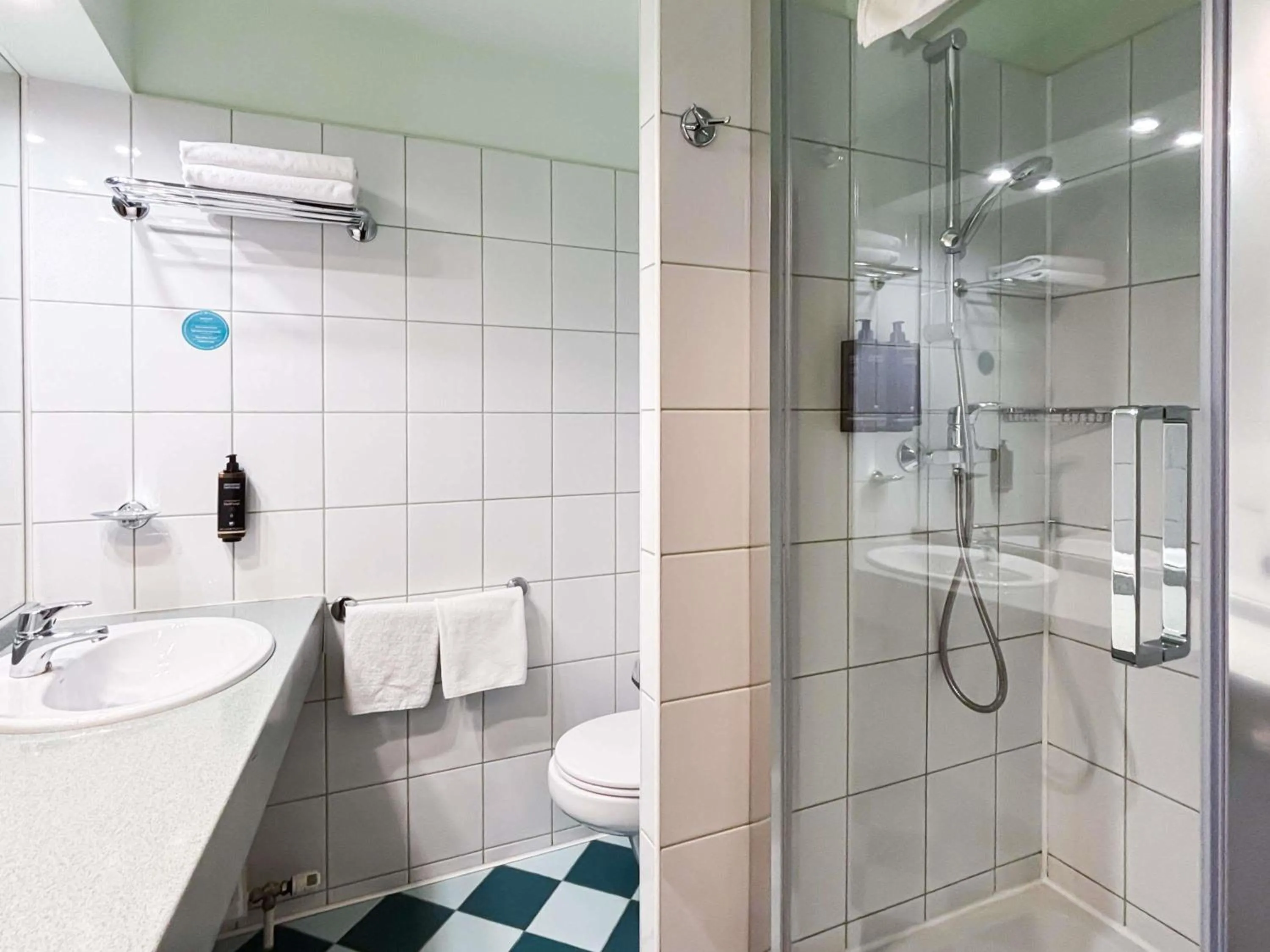 Standard Twin Room in Mercure Cieszyn