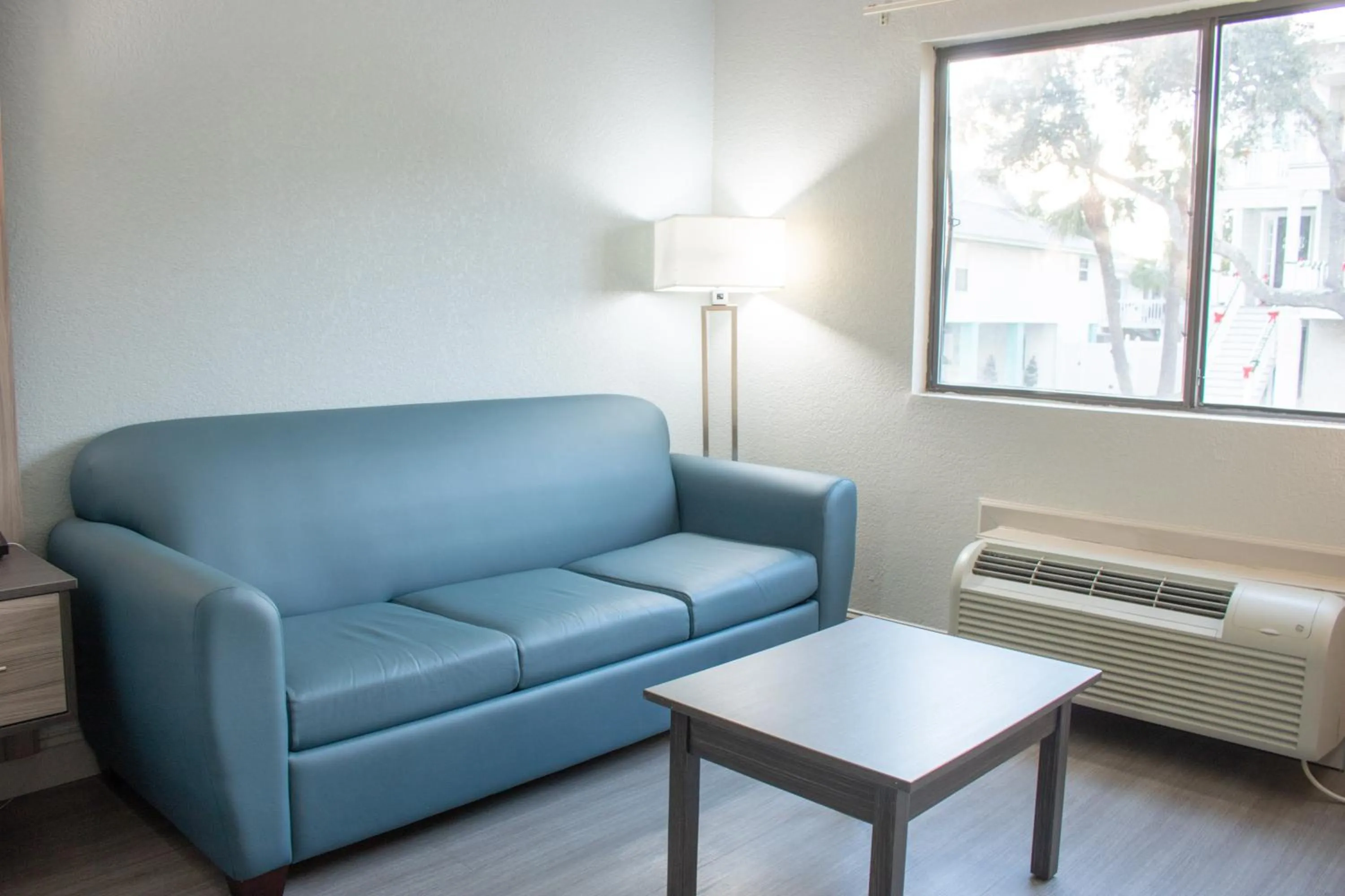 King Room in Admiral's Inn on Tybee Island