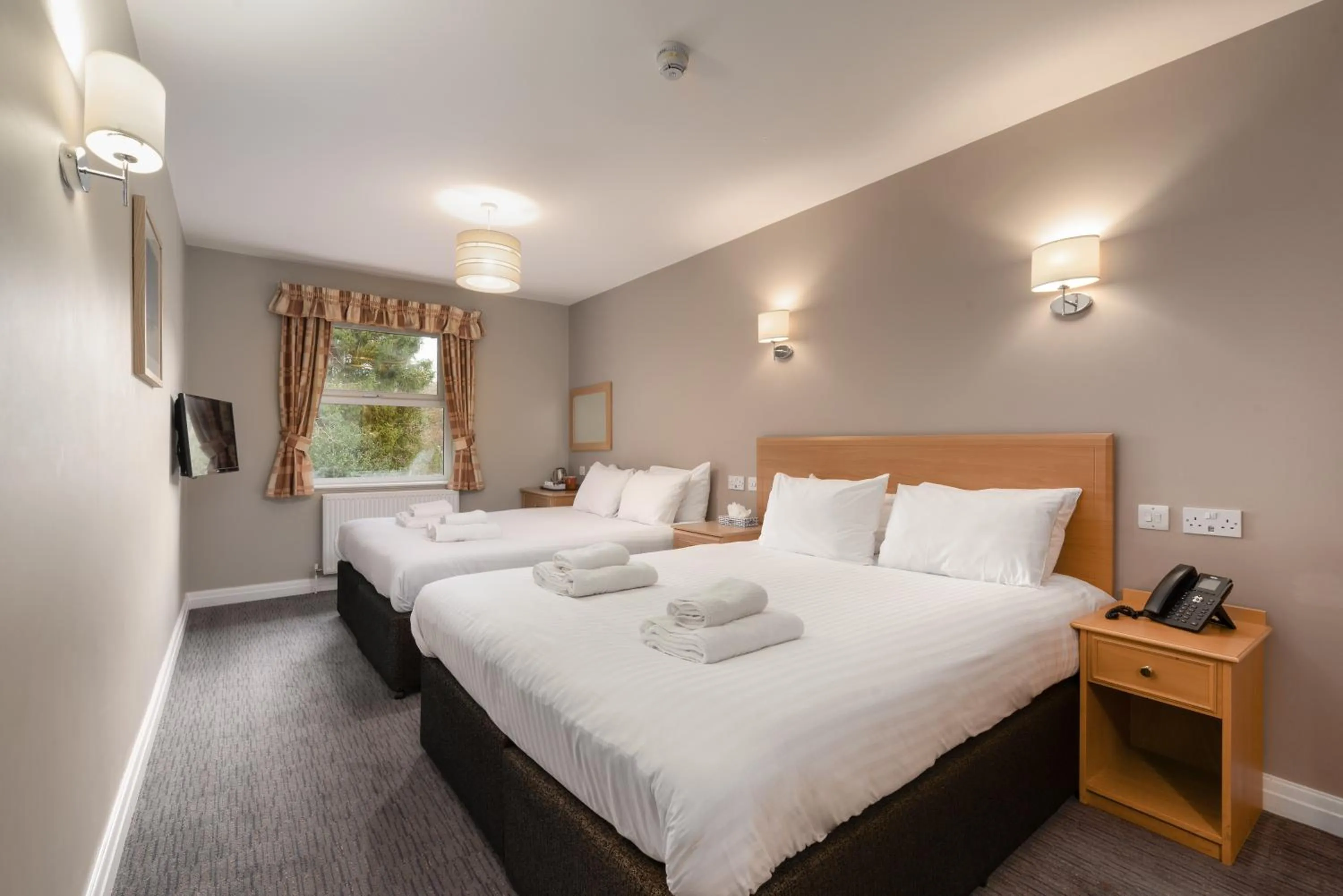 Standard Double Double Room in Windermere Manor Hotel