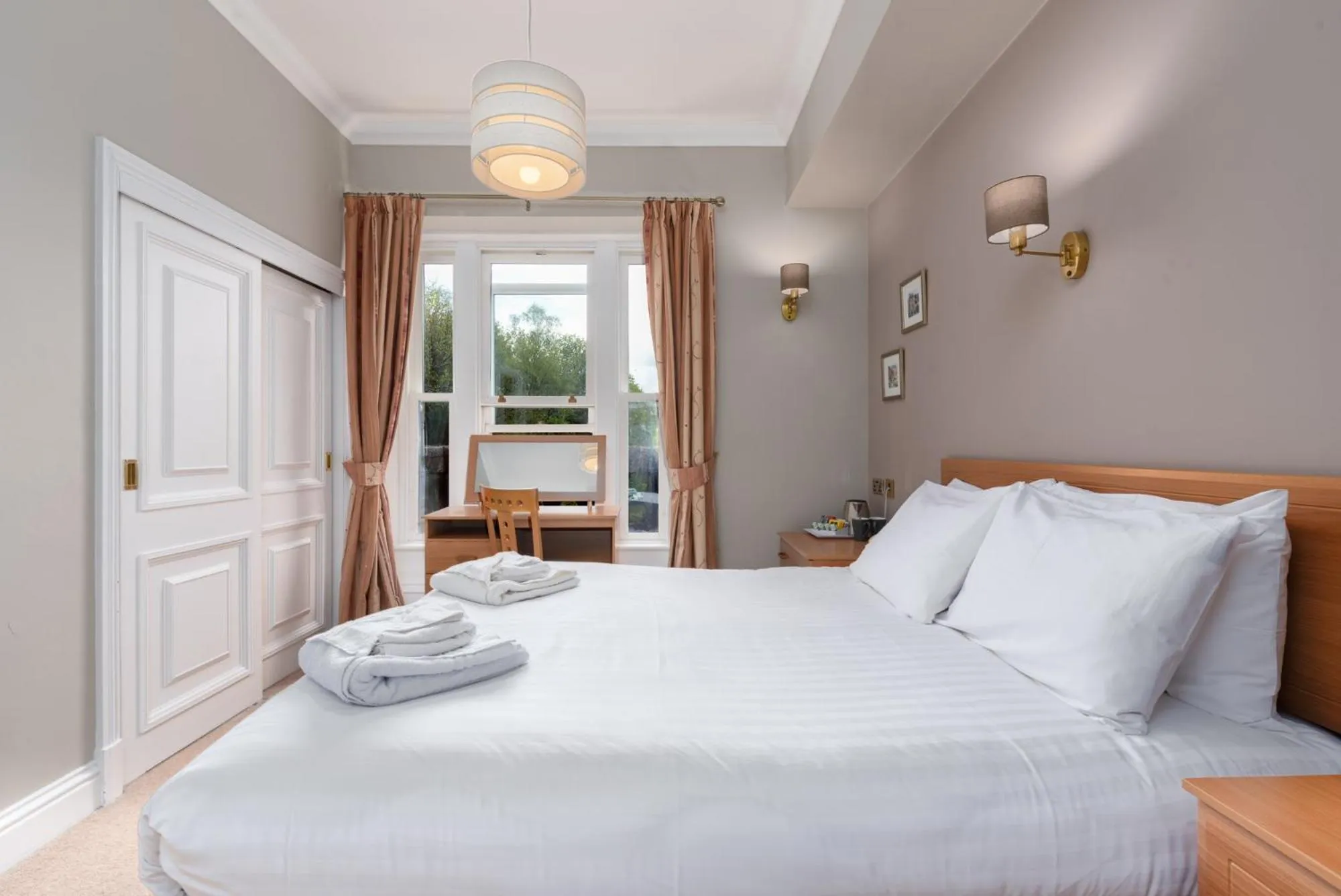 Double Room in Windermere Manor Hotel