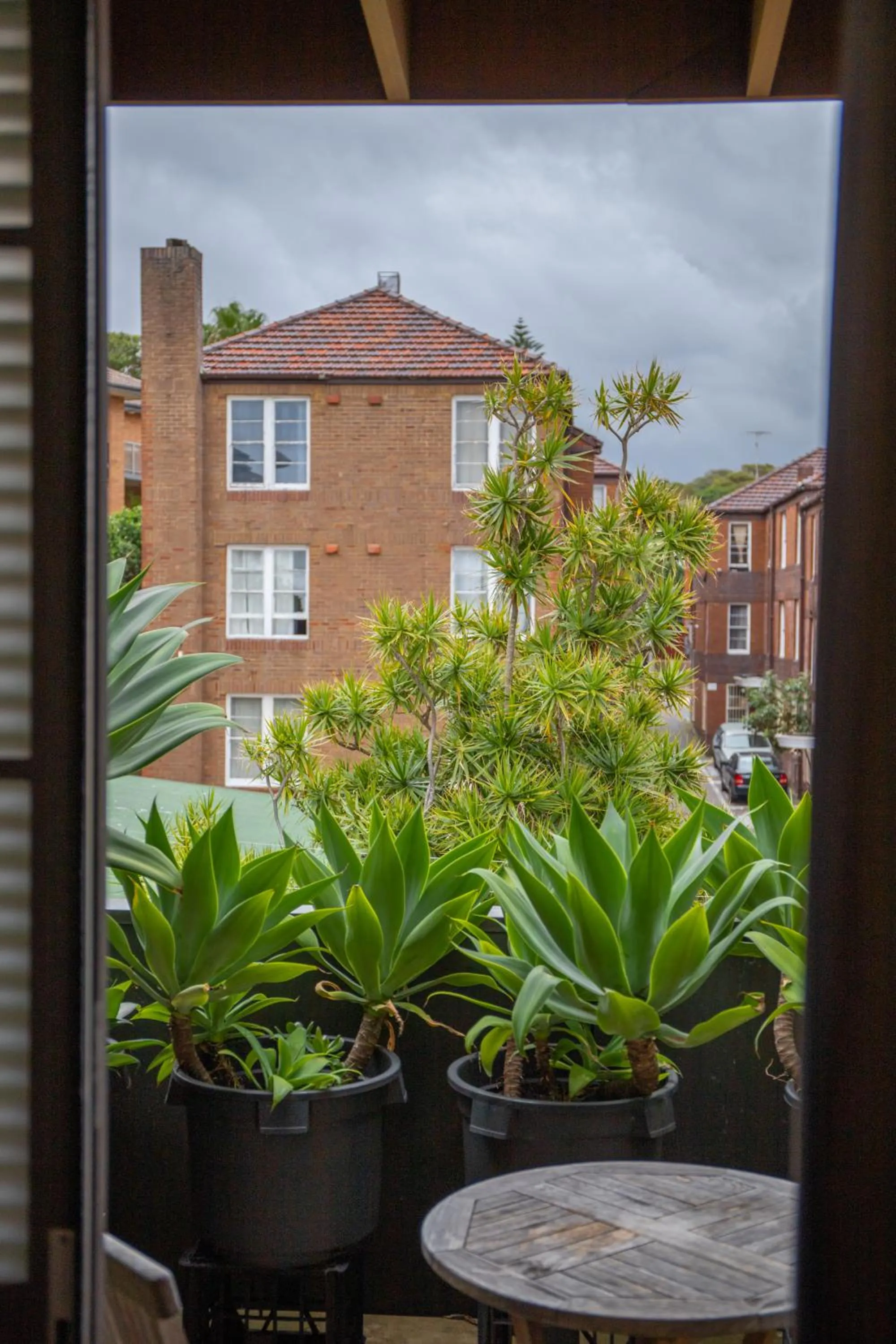 Queen Room with Private Balcony in Dive Hotel