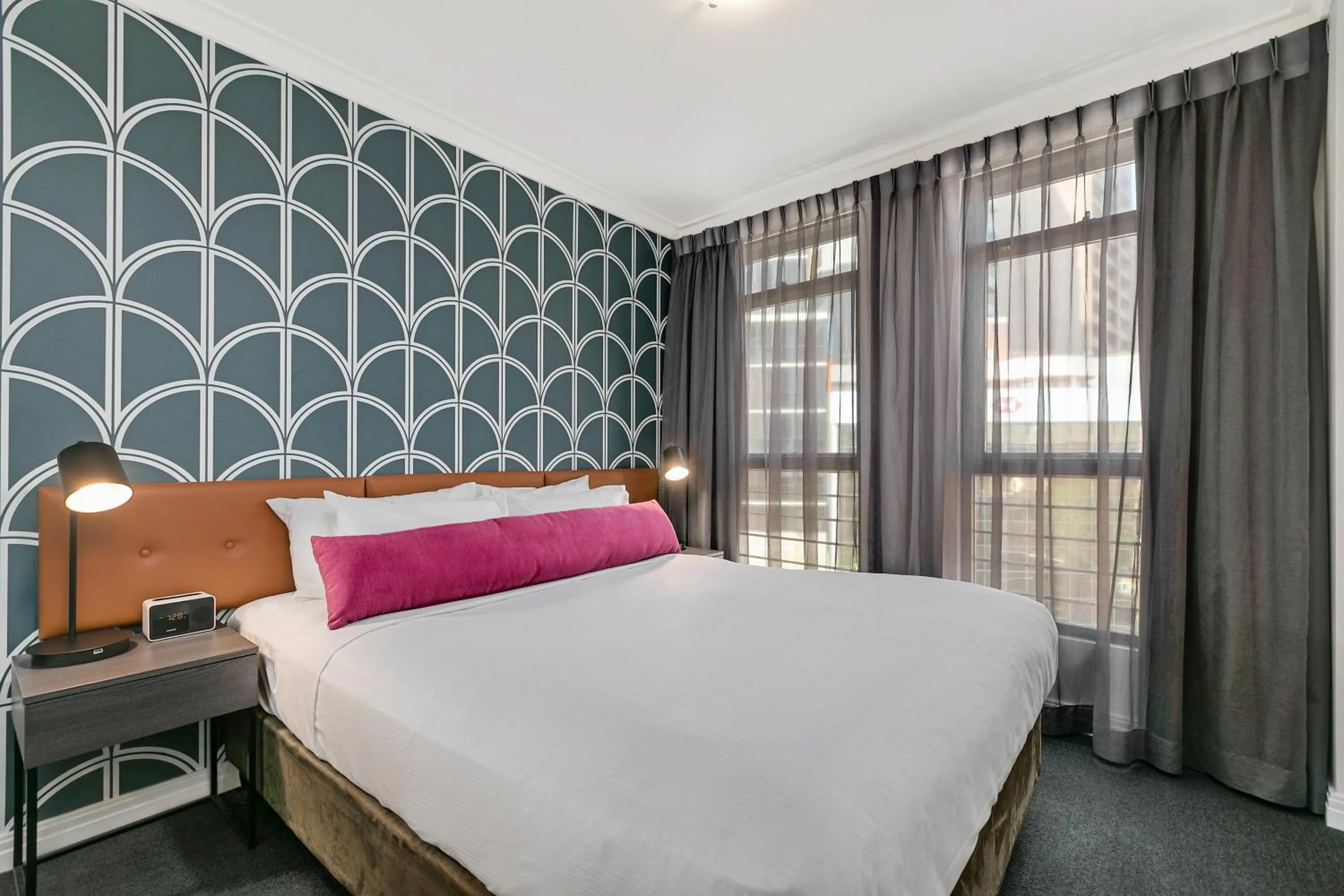 One-Bedroom Apartment in Mantra Sydney Central