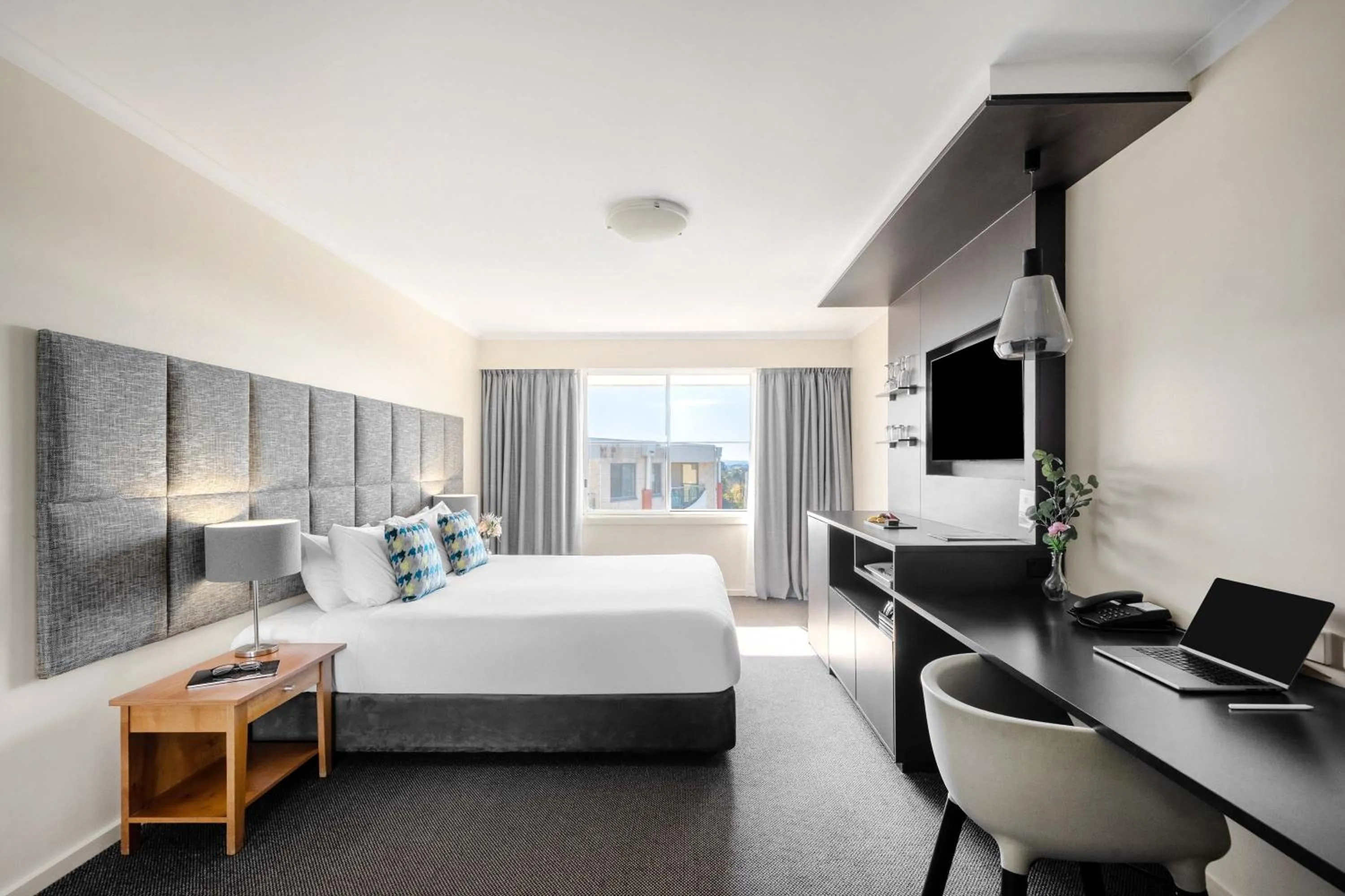 Two-Bedroom Apartment with View in Mantra on Northbourne