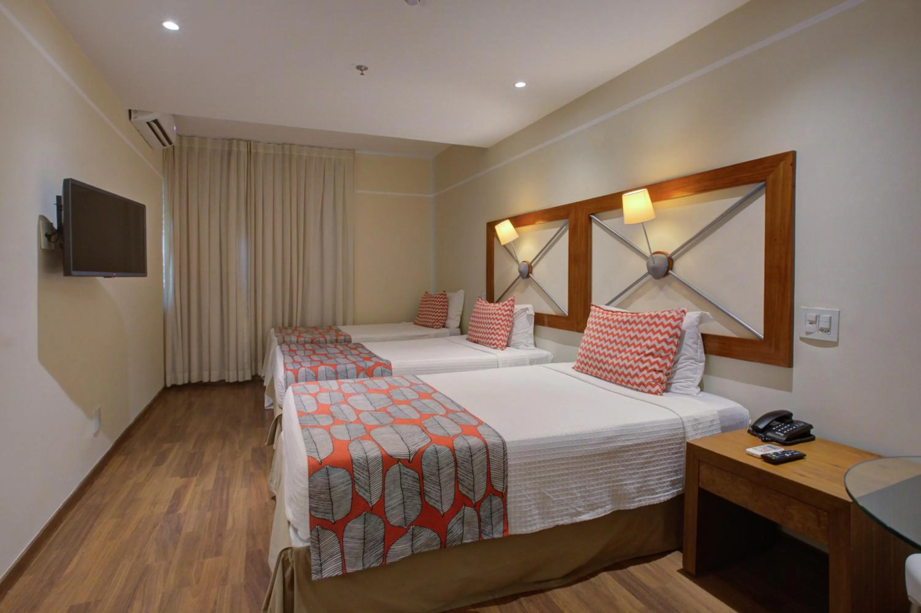 Luxury Triple Room in Rio Design Copacabana Hotel
