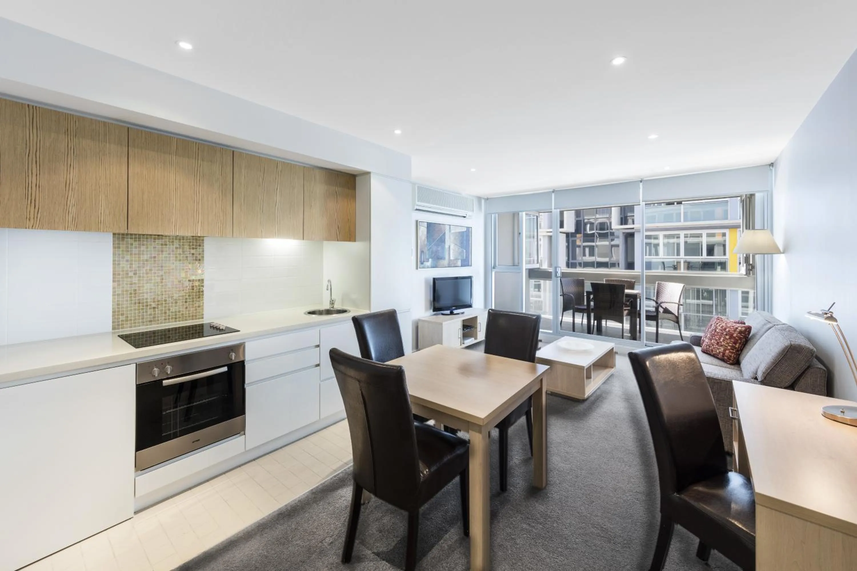 One-Bedroom Apartment in iStay Precinct Adelaide