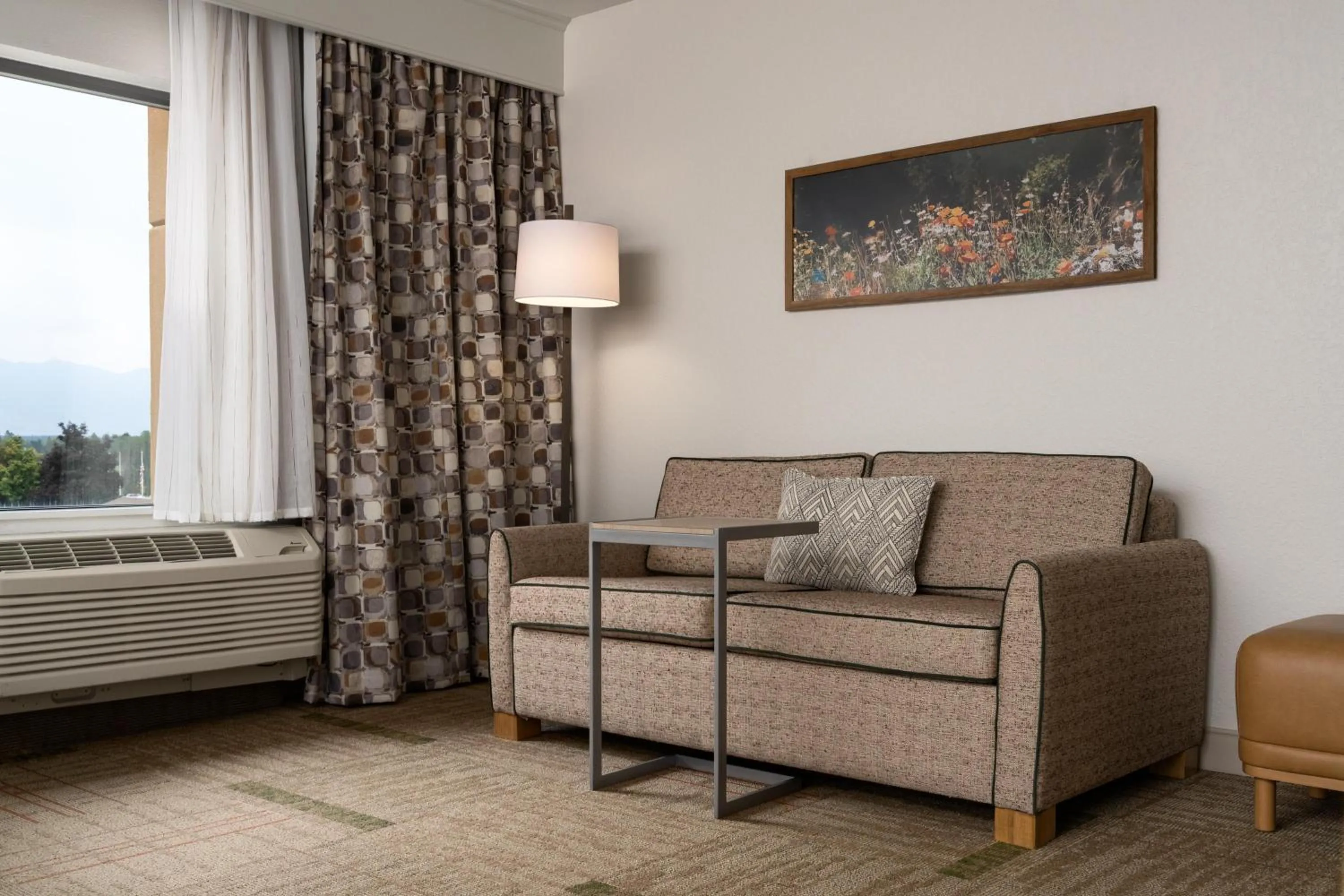 King Studio Suite with Sofa Bed - Hearing Access/Non-Smoking in Hampton Inn & Suites Whitefish