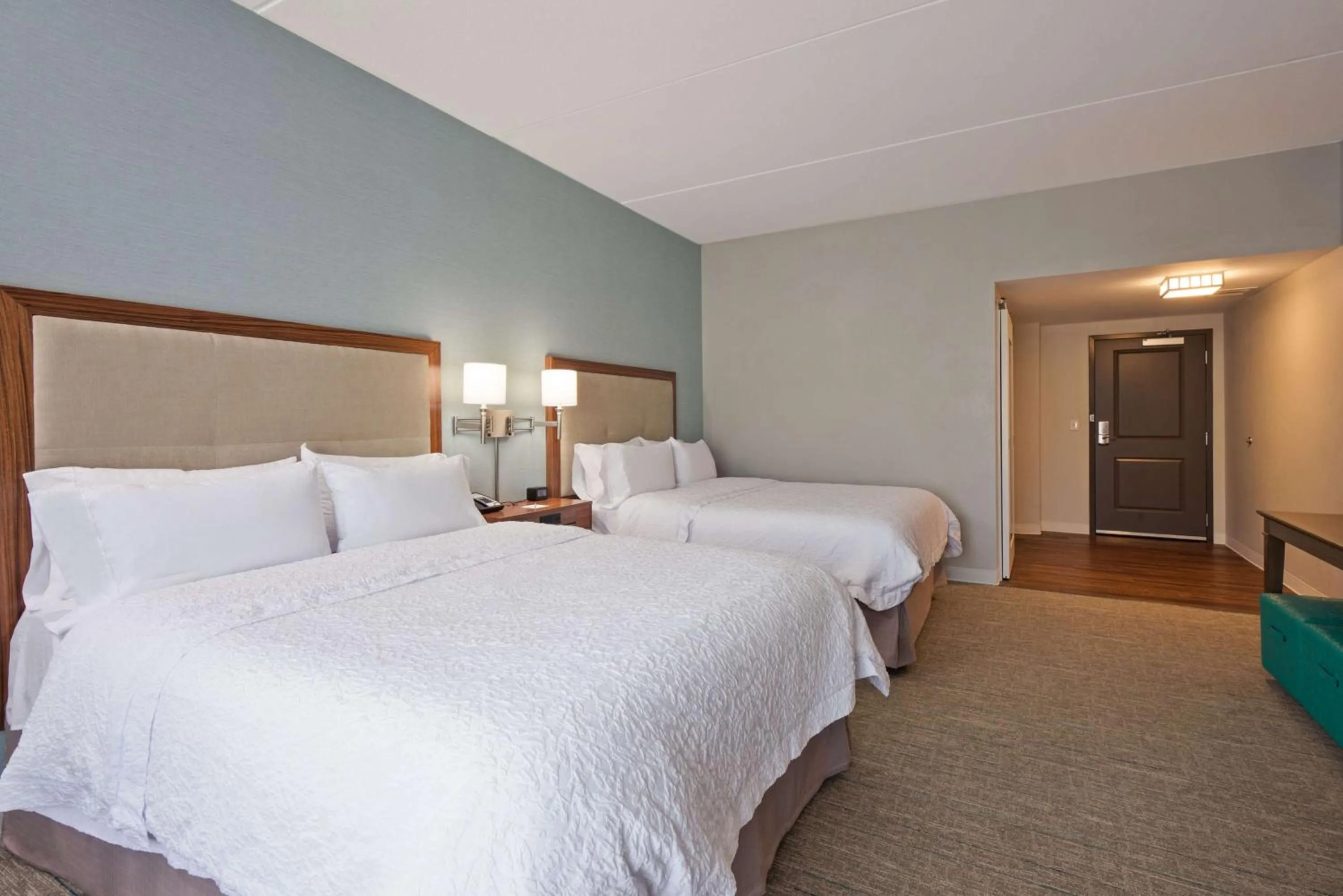 Queen Room with Two Queen Beds - Hearing Access/Non-Smoking in Hampton Inn & Suites North Huntingdon-Irwin, PA