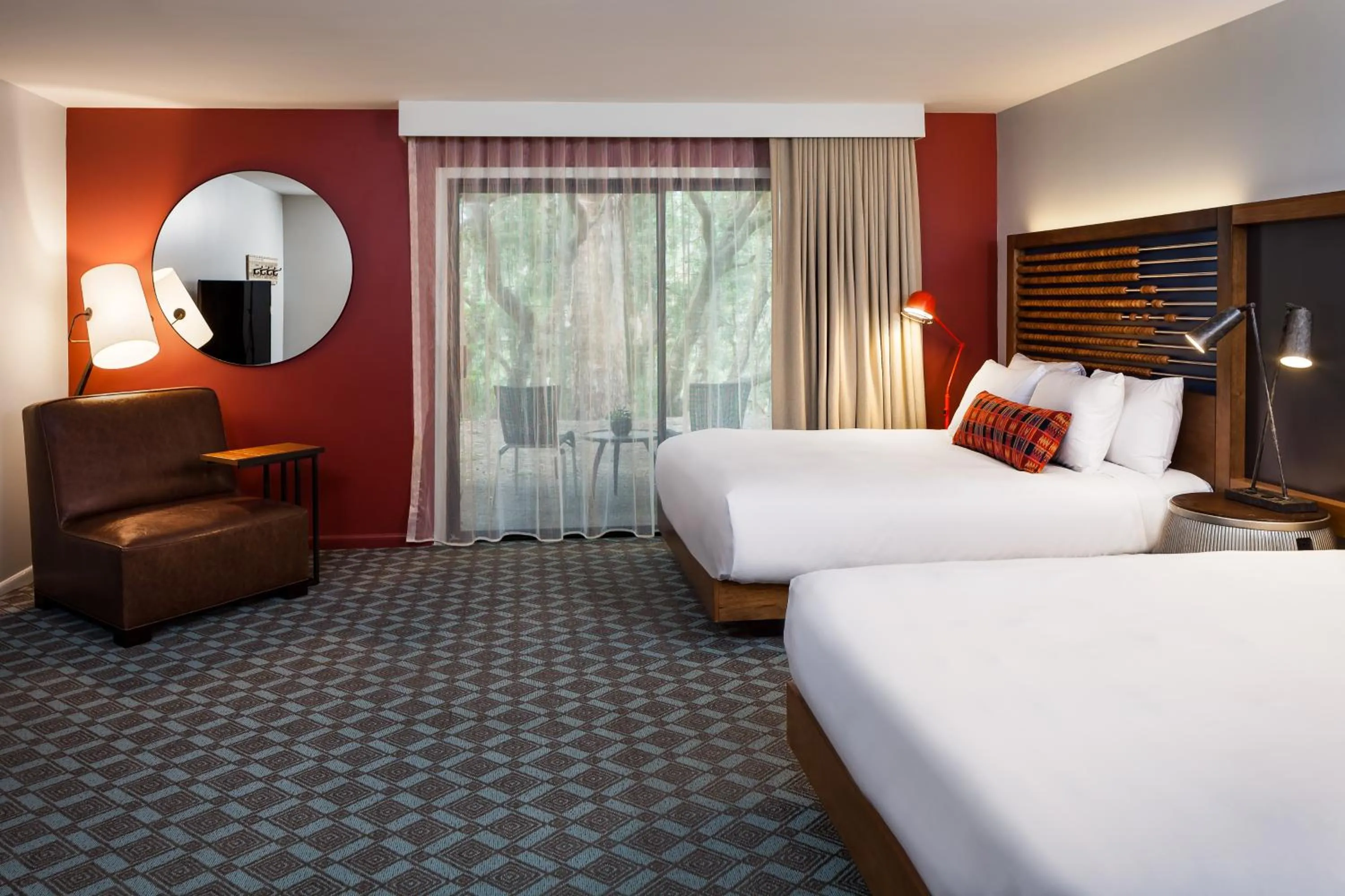 Deluxe Queen Room with Two Queen Beds in Chaminade Resort & Spa