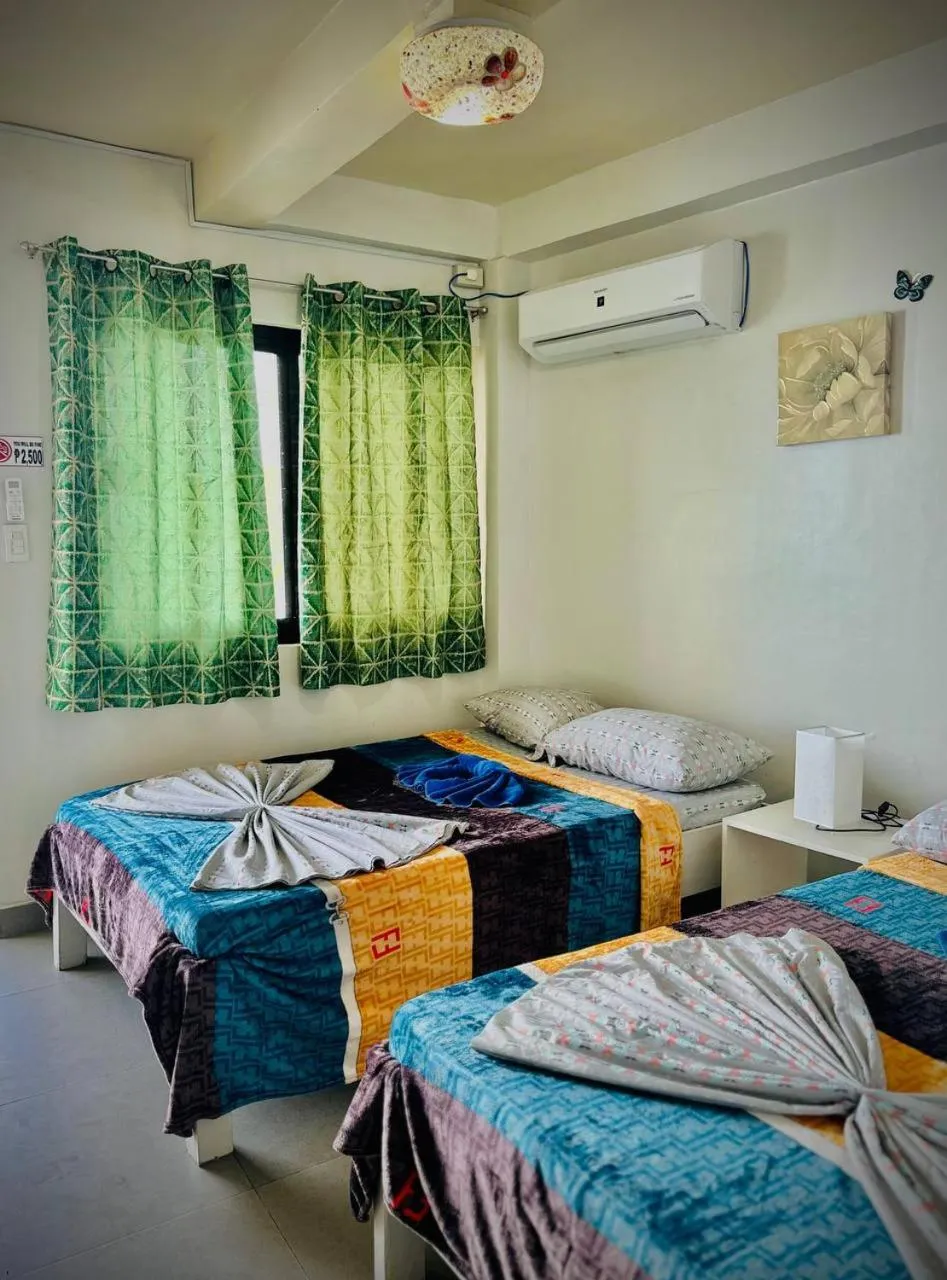 Deluxe Quadruple Room in Playa Blanca Beach Resort