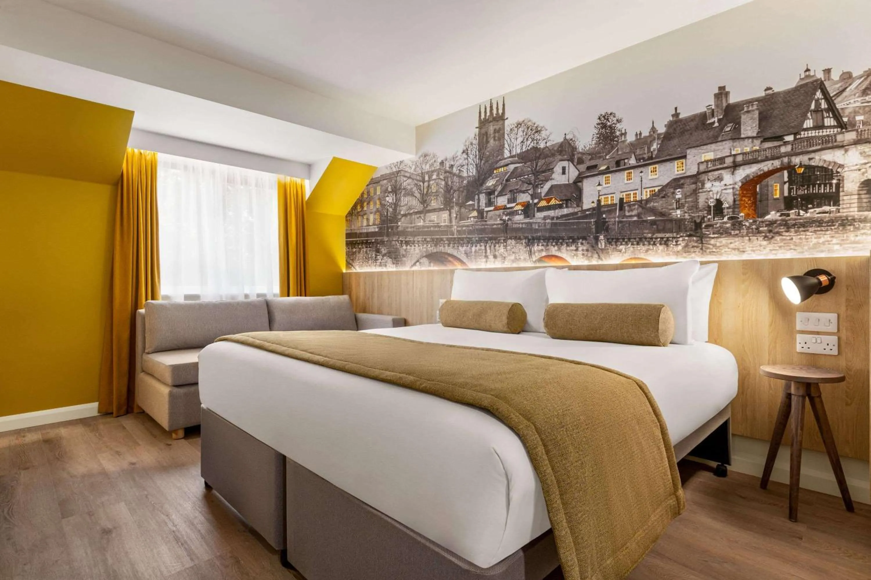 King Room - Mobility Accessible in Super 8 by Wyndham Chester East