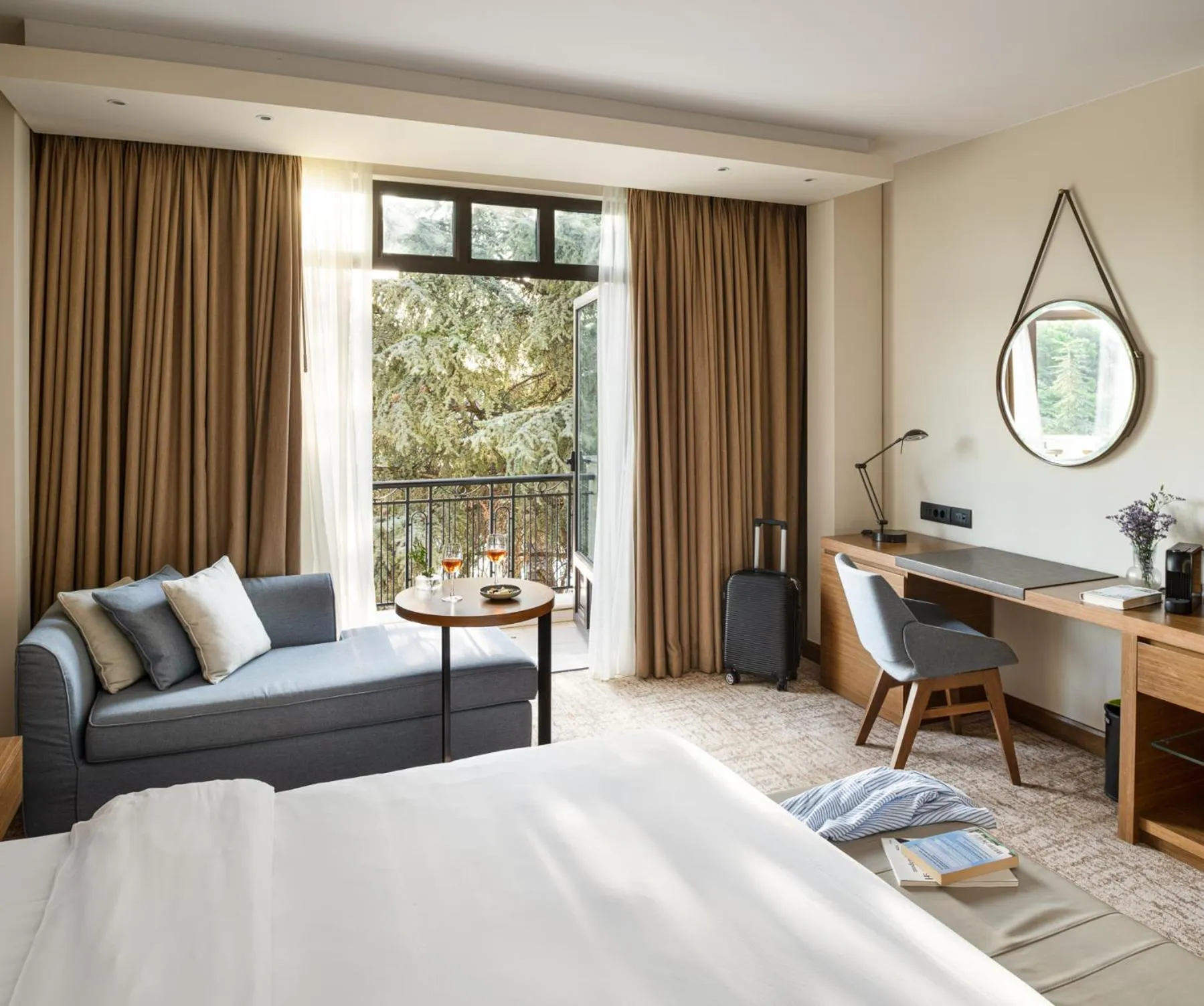 King Room with Pool View - Club Access in Hyatt Regency Thessaloniki