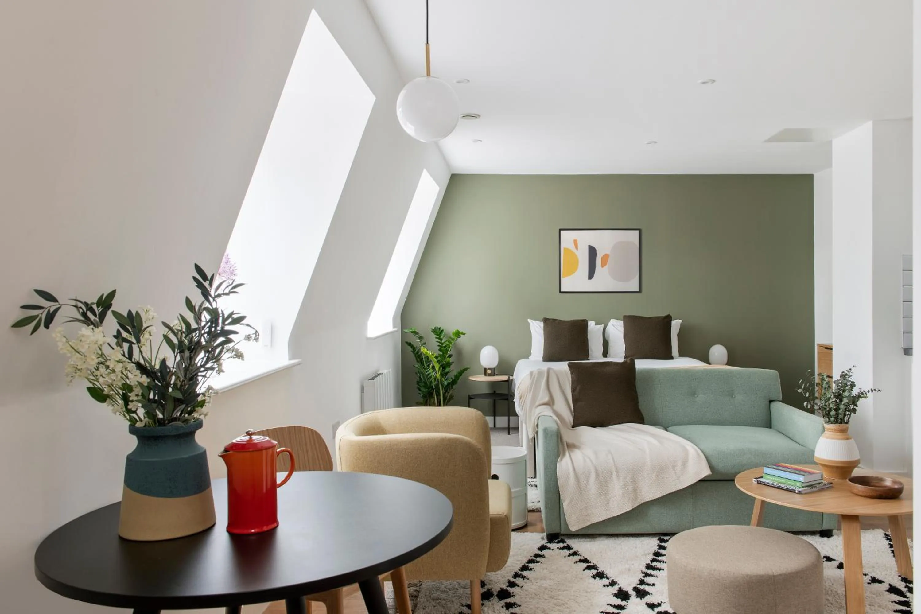 Studio Apartment in Cove Minshull Street