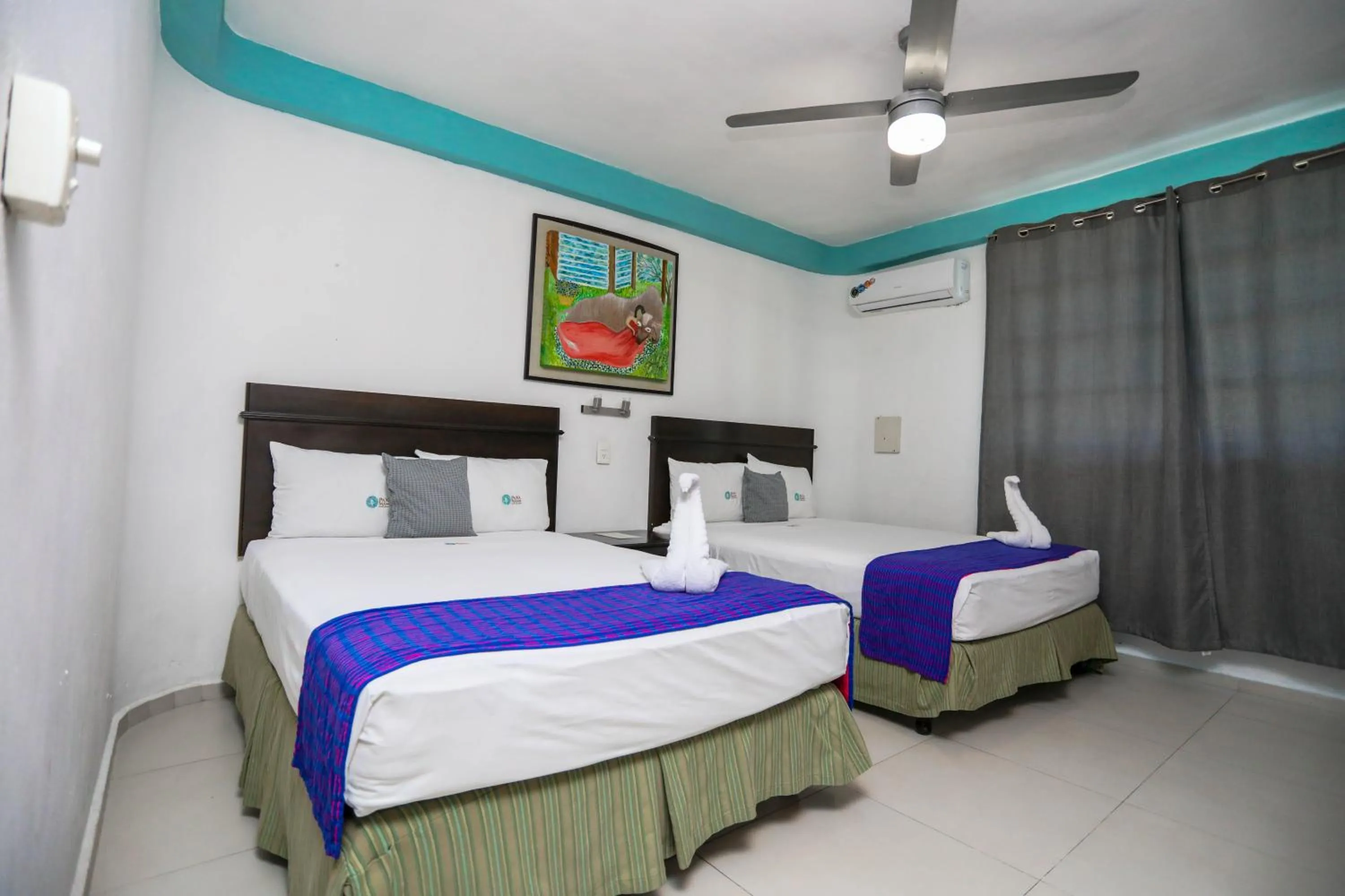 Double Room with Two Double Beds - single occupancy in Pa´Xa Mama Hotel Boutique