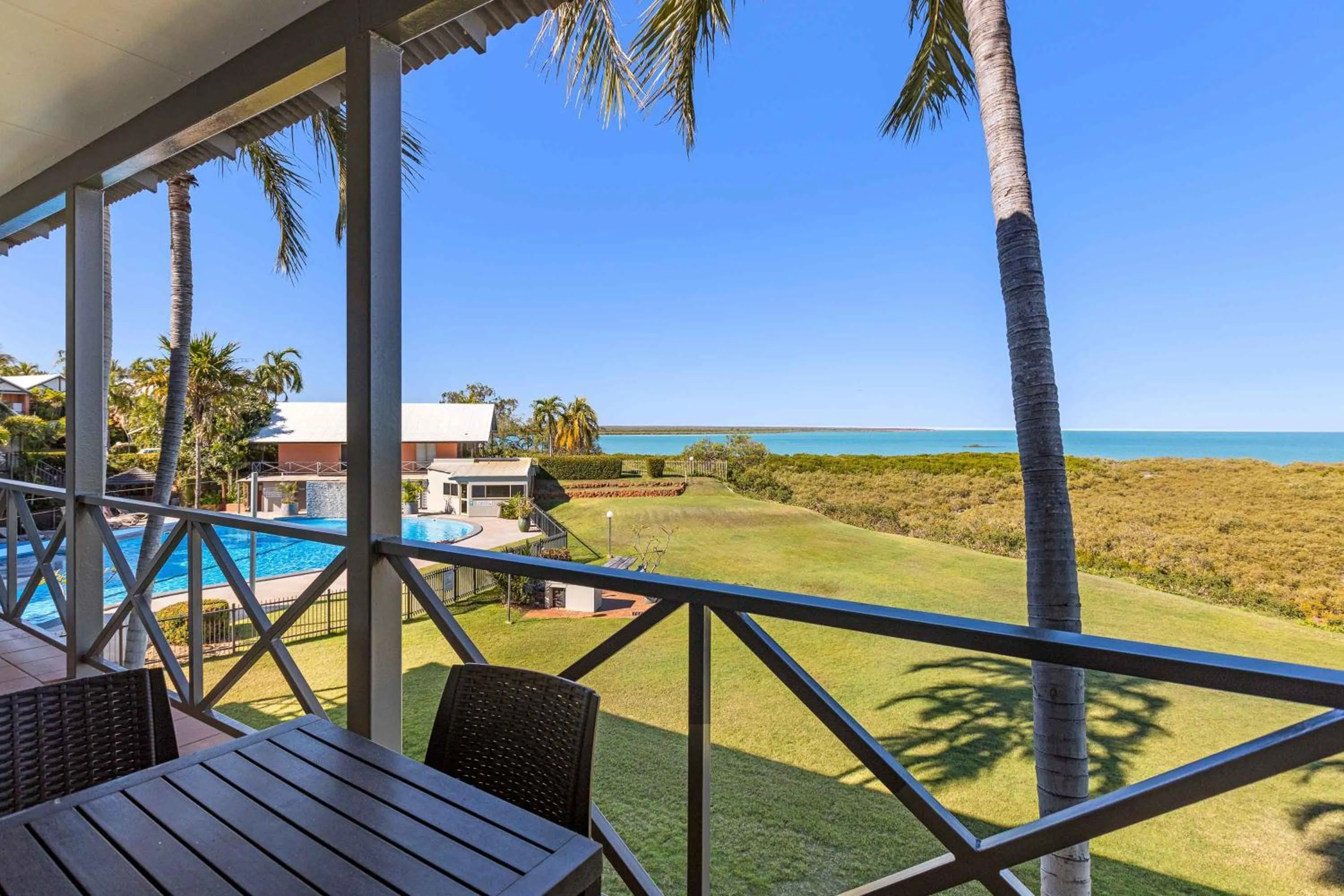 Two Bedroom Bay View in Moonlight Bay Suites