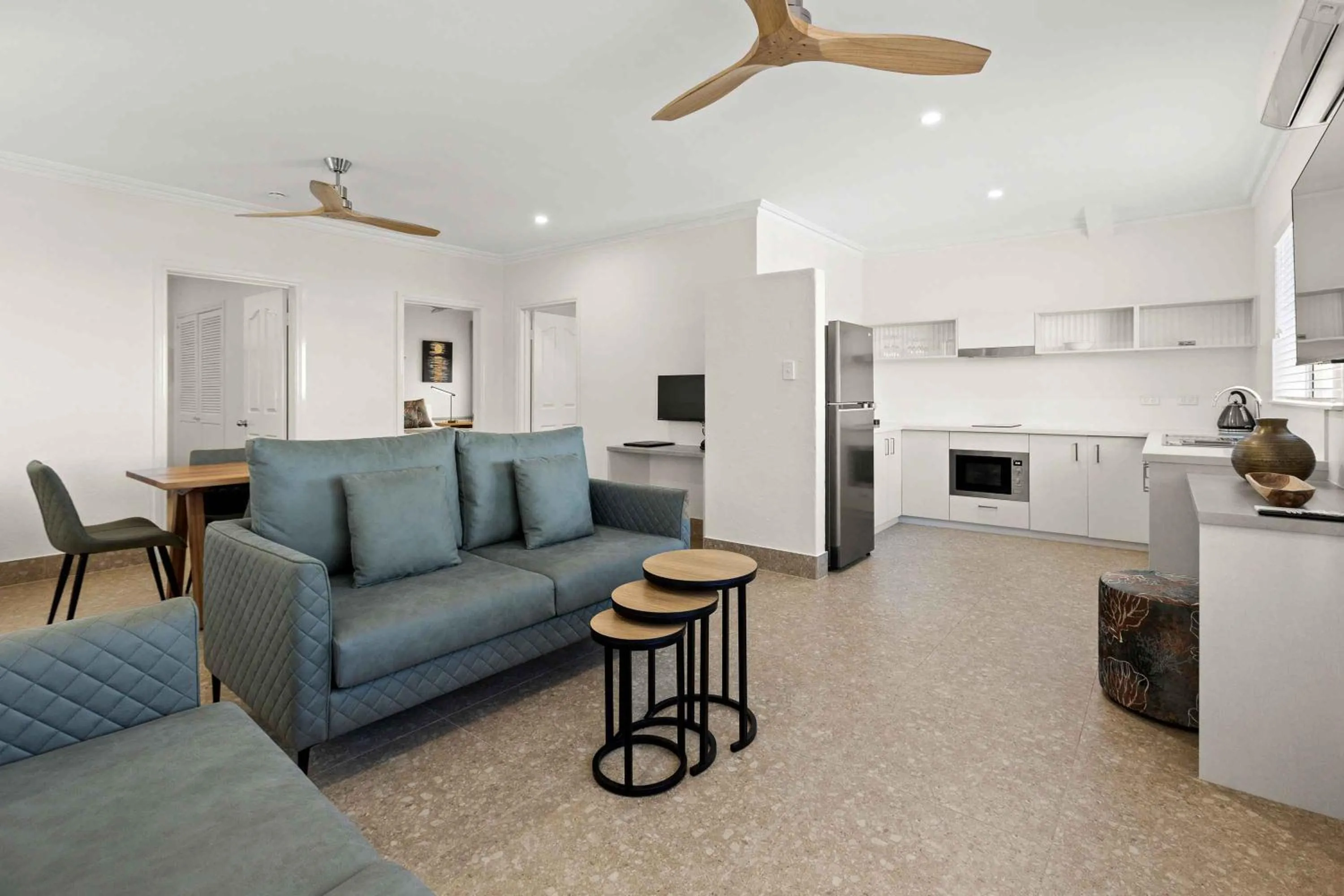  Two Bedroom Suite in Moonlight Bay Suites