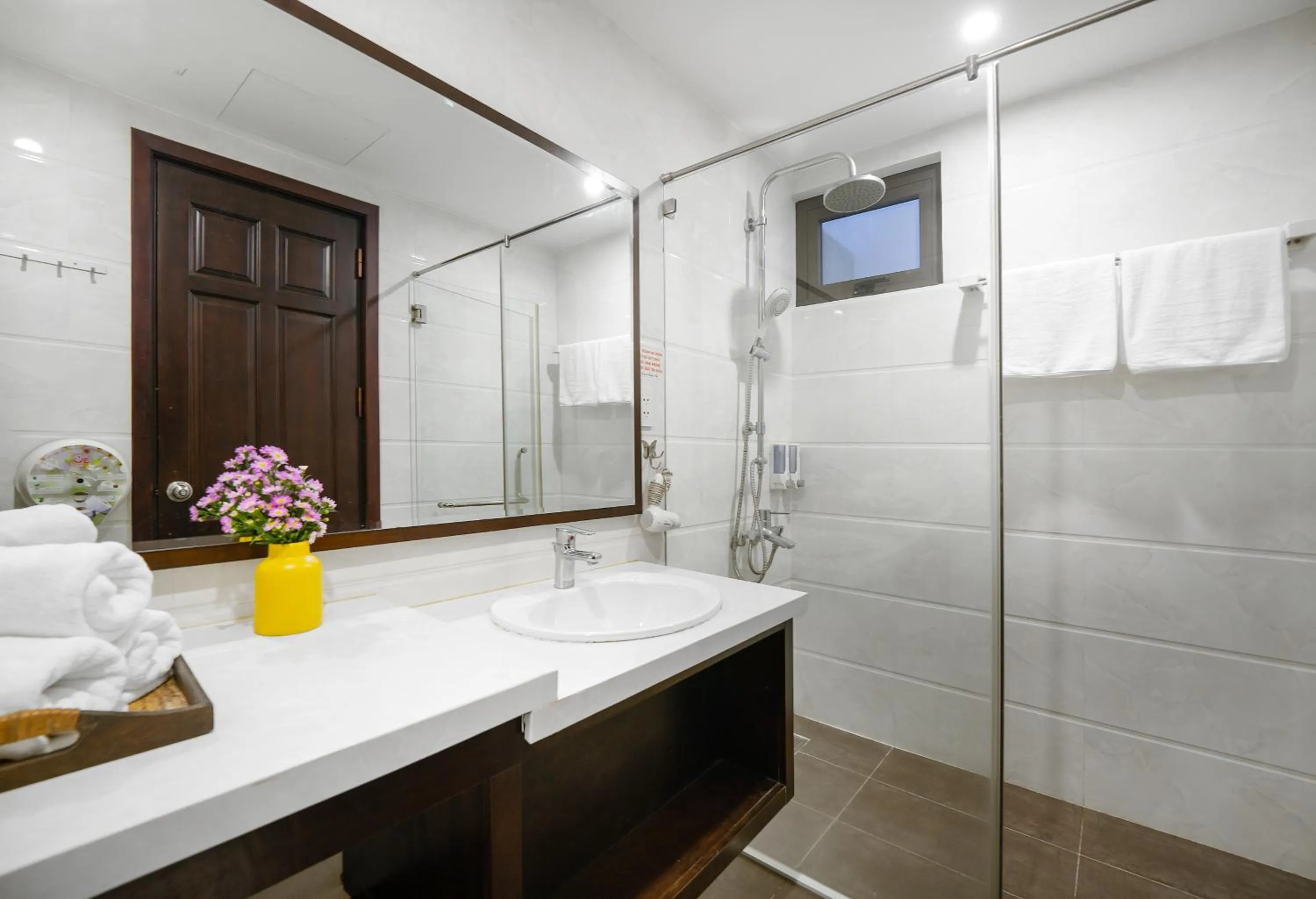 Family Room in Hoa Phong Airport Danang Hotel