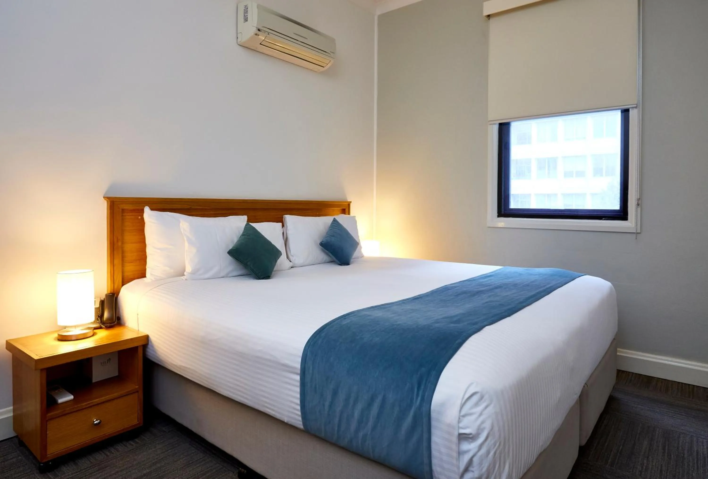 Economy Double Room with Shared Bathroom in Hotel Sophia