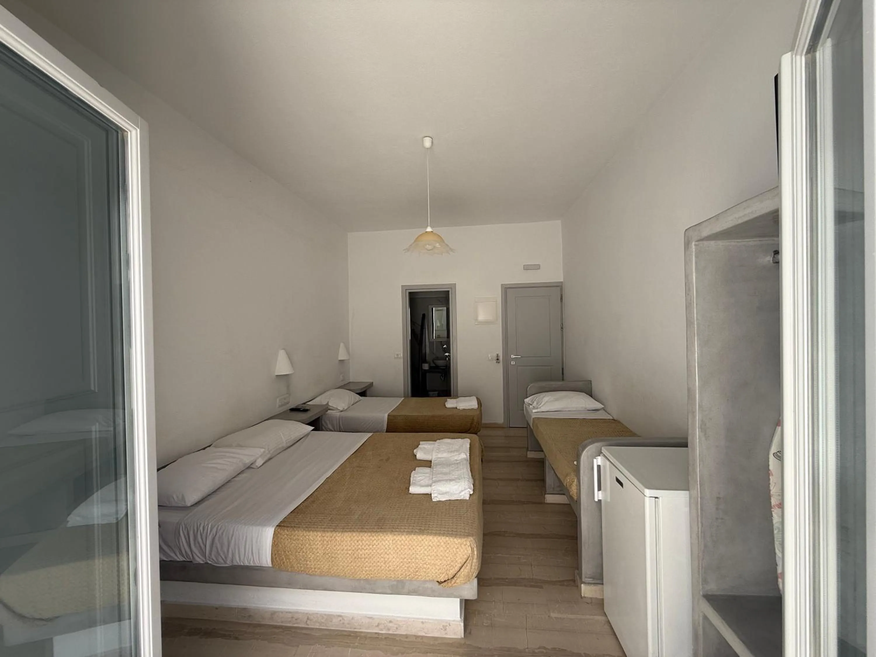 Economy Quadruple Room in Hotel Hellas