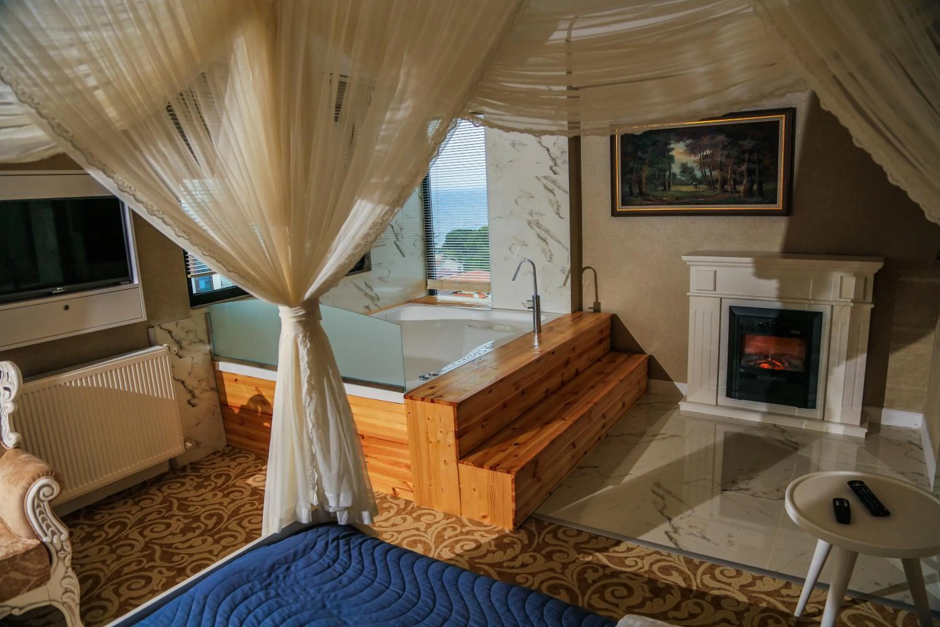 King Suite in My Suit Residence & Hotel