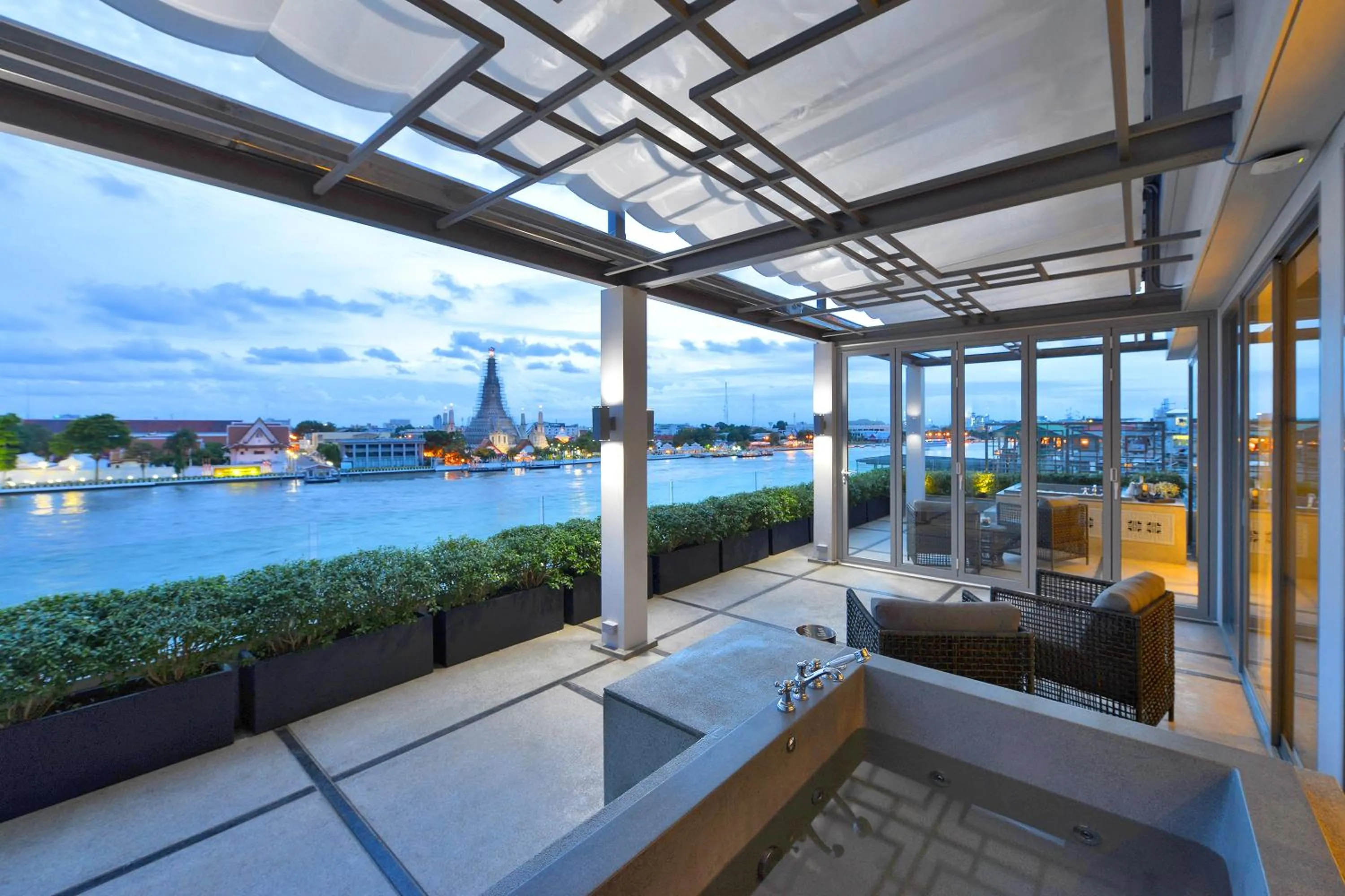 Riva Arun Grand Deluxe Jacuzzi  in Riva Arun Bangkok