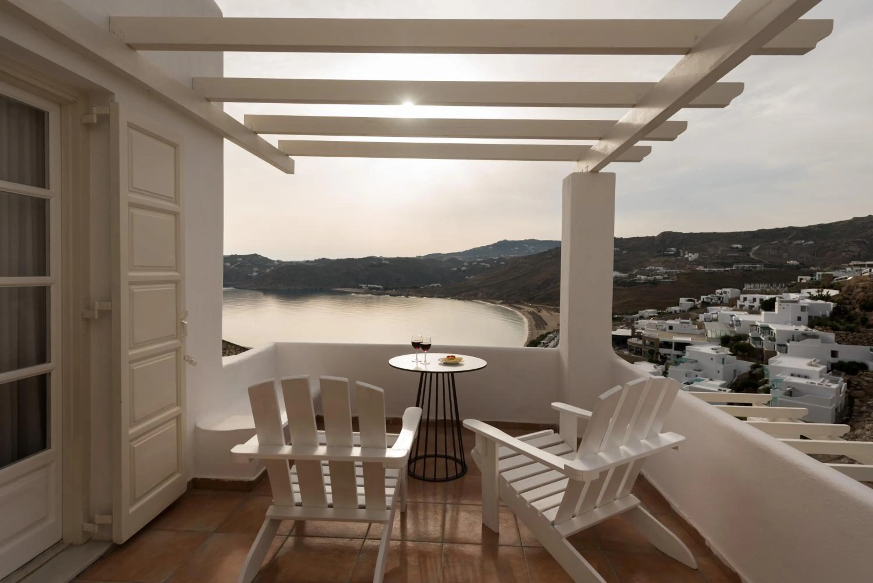 Grand Suite in Cova Mykonos Suites