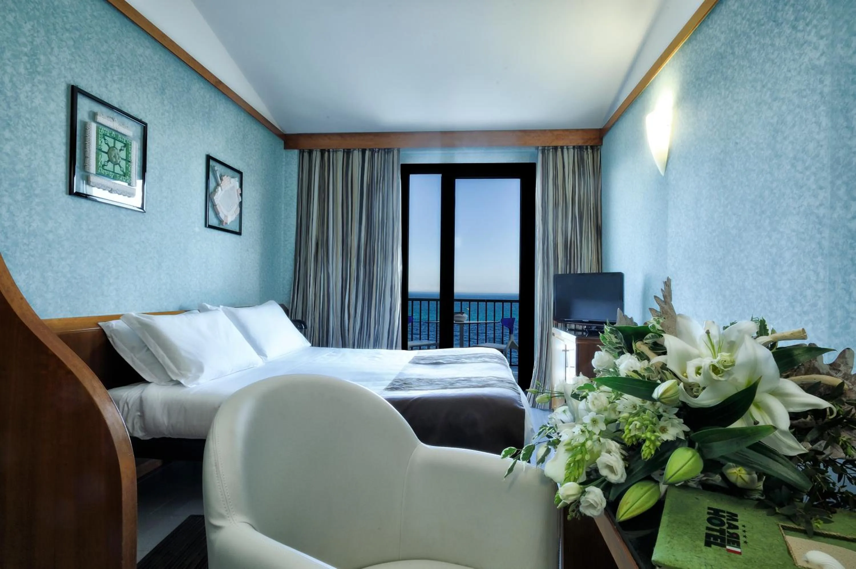 Comfort Double Room with Sea View in Mare Hotel
