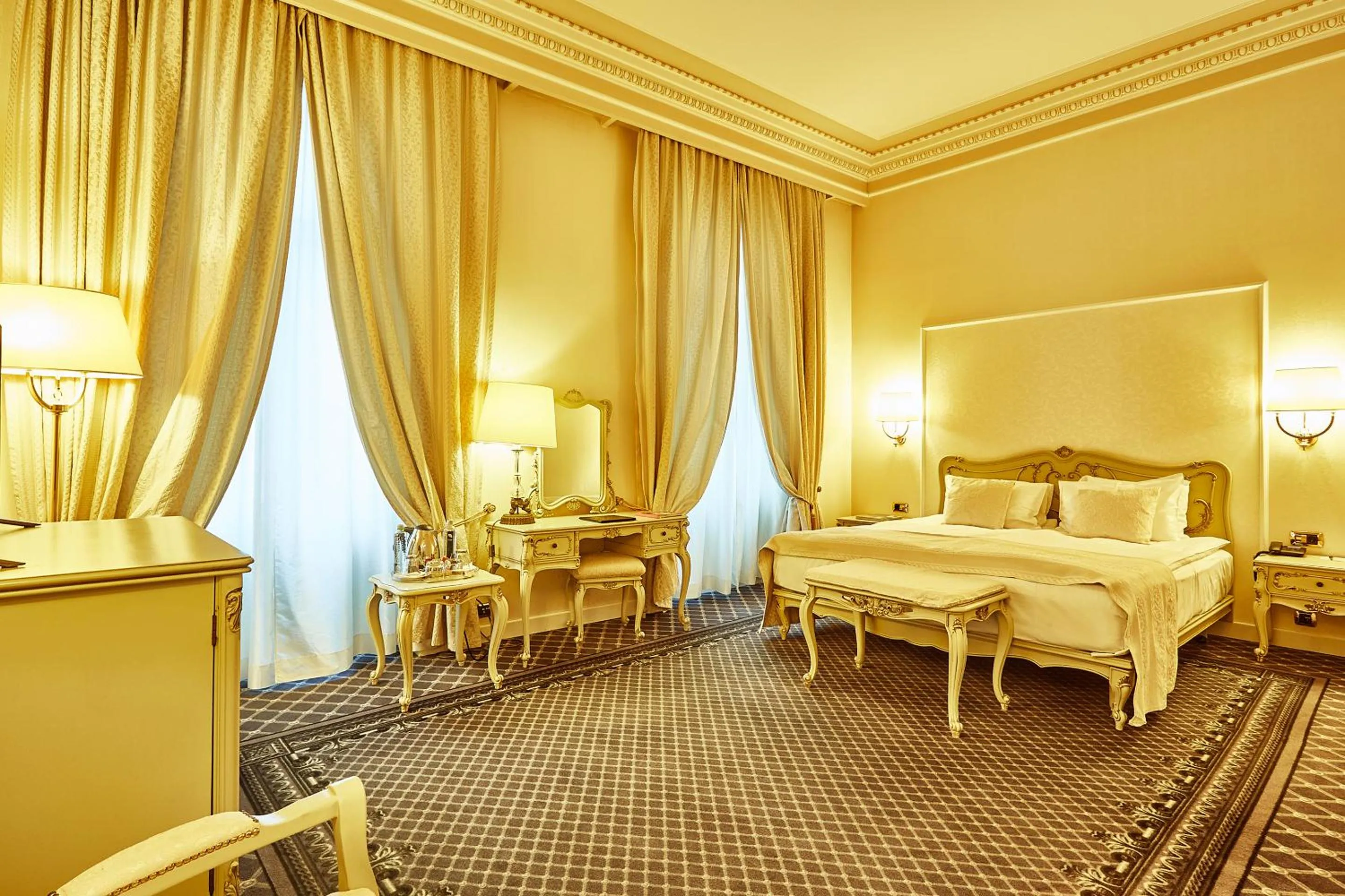 Standard Double Room in Grand Hotel Continental Bucuresti