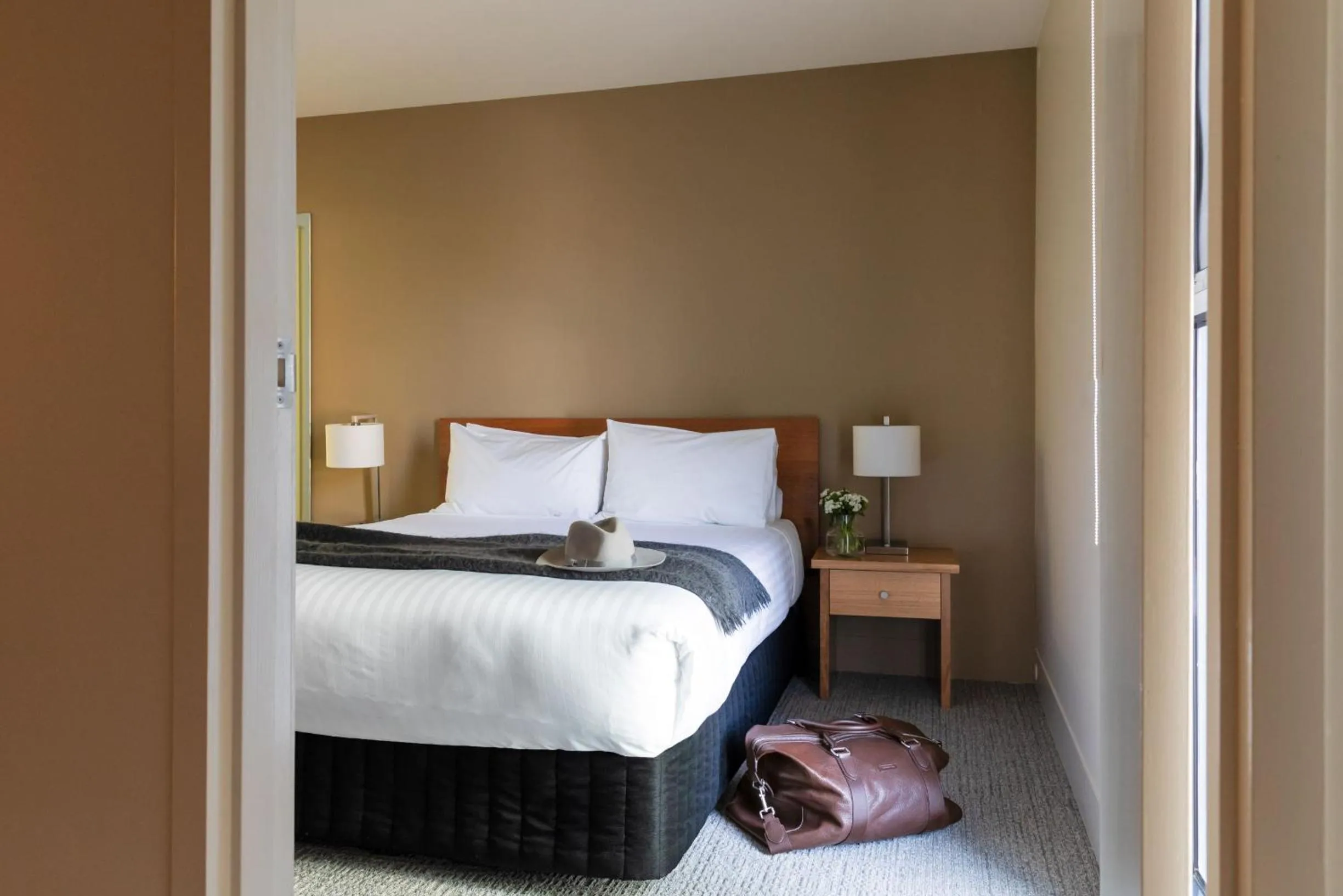 One-Bedroom Apartment with Free High Speed WiFi in The Old Woolstore Apartment Hotel