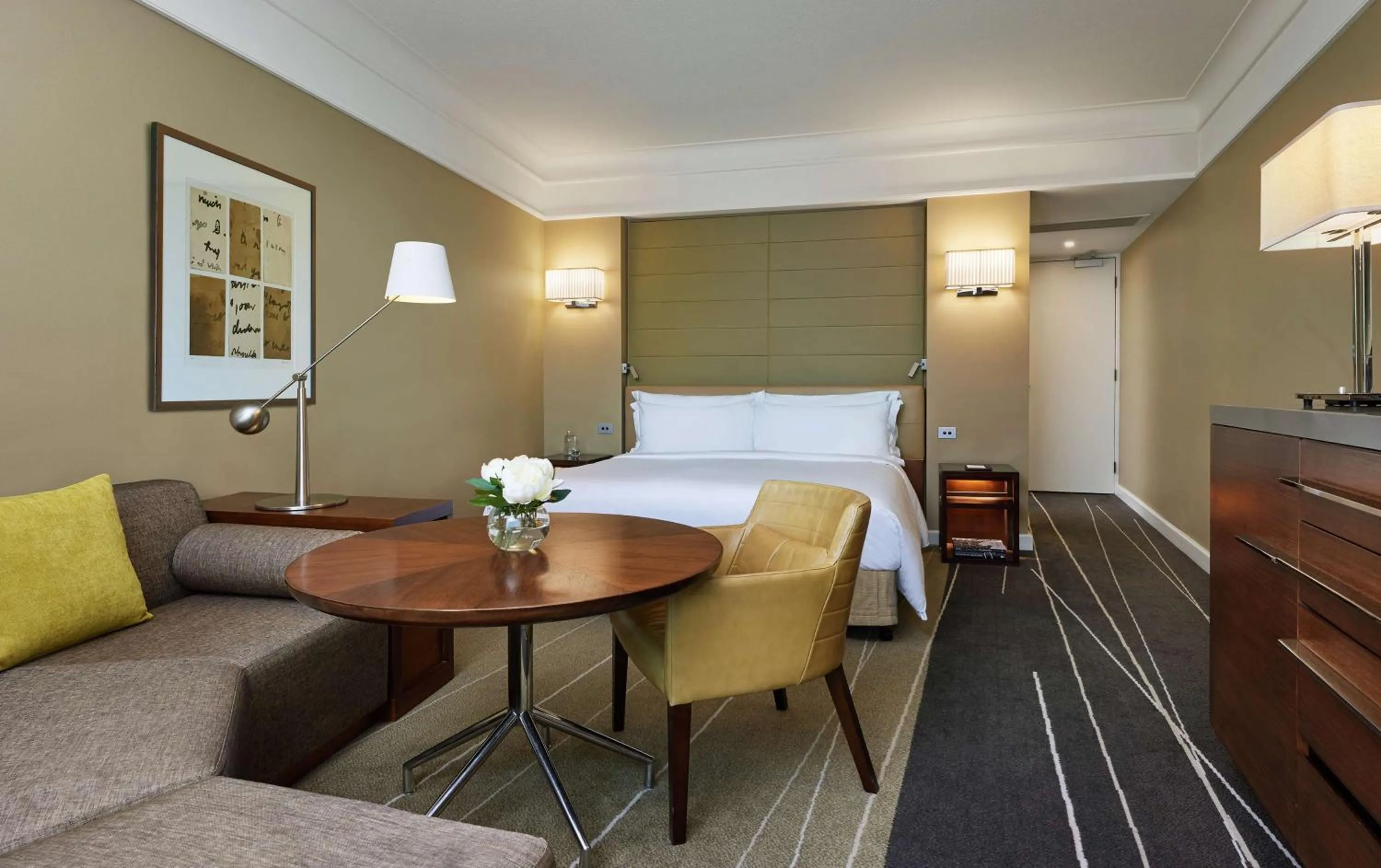 King Room - Club Access in Grand Hyatt Melbourne