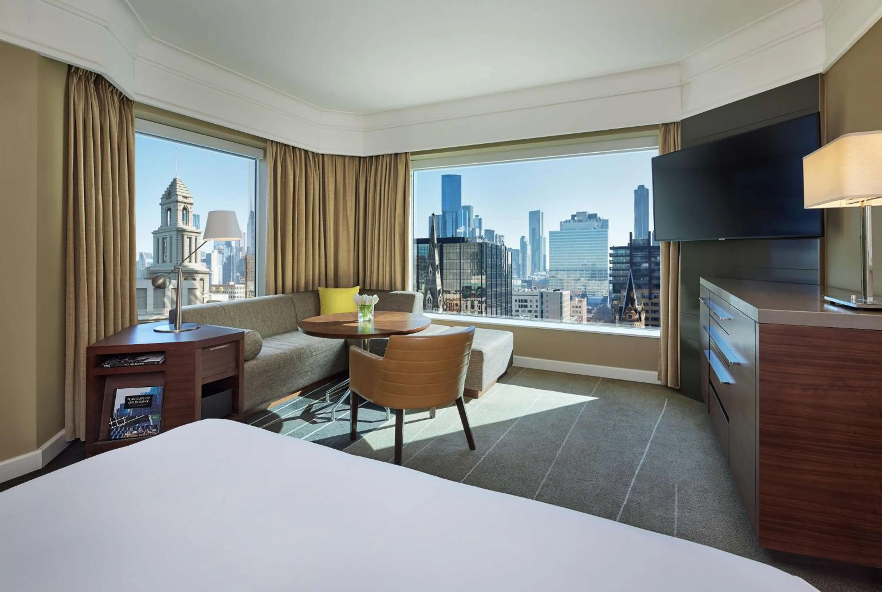 Deluxe King Room in Grand Hyatt Melbourne