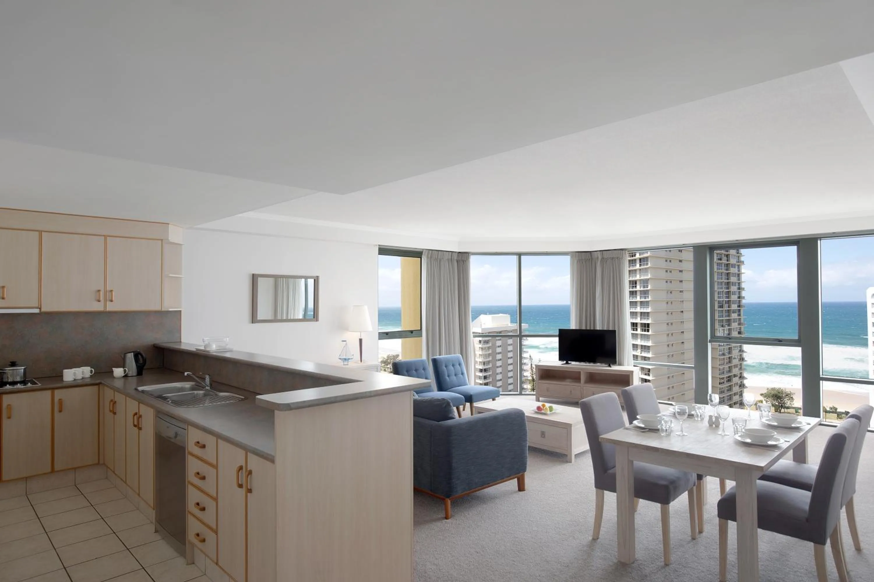 Two-Bedroom Apartment with Ocean View in Mantra Sun City