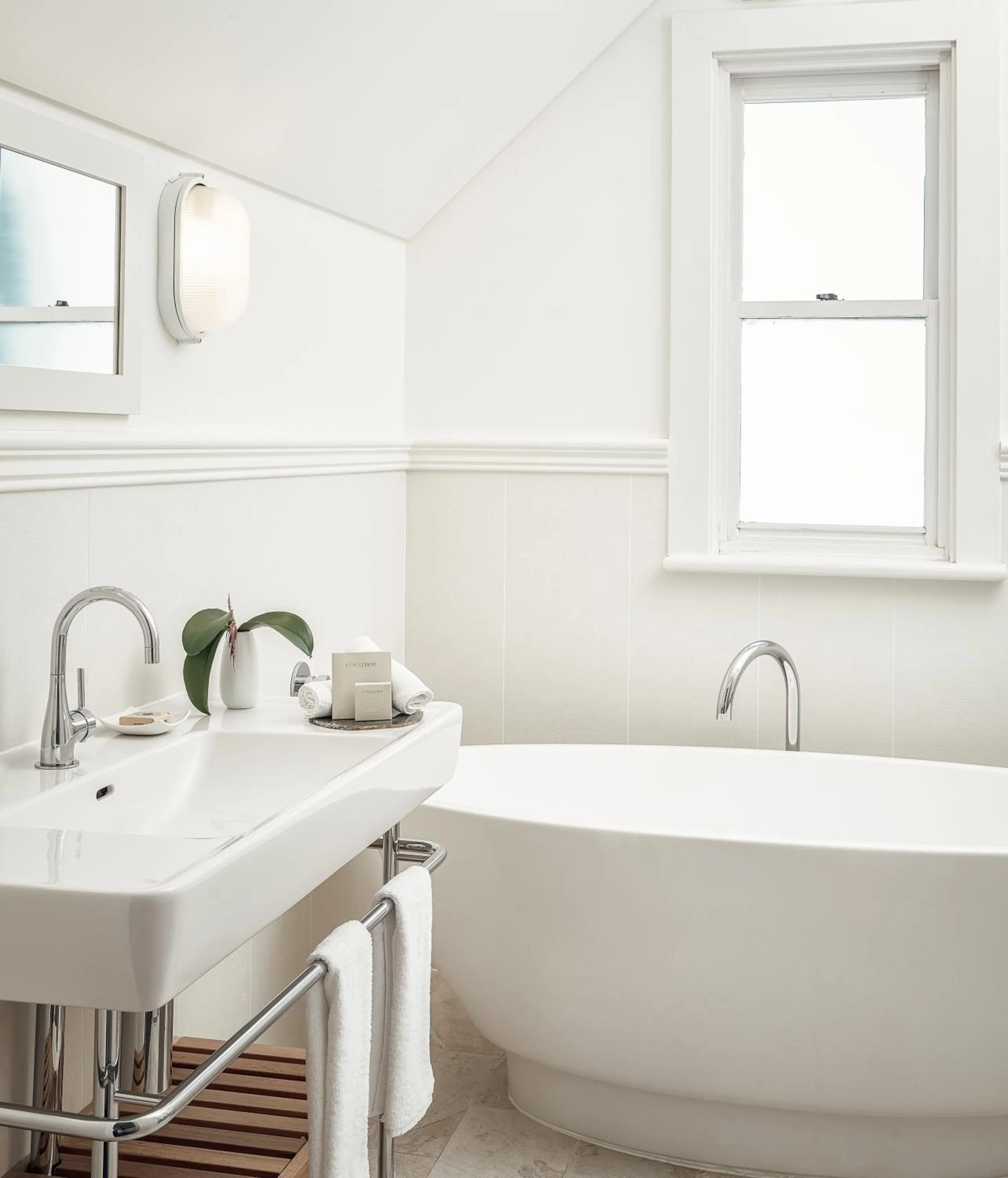 Captain's Suite in Anchorage Port Stephens