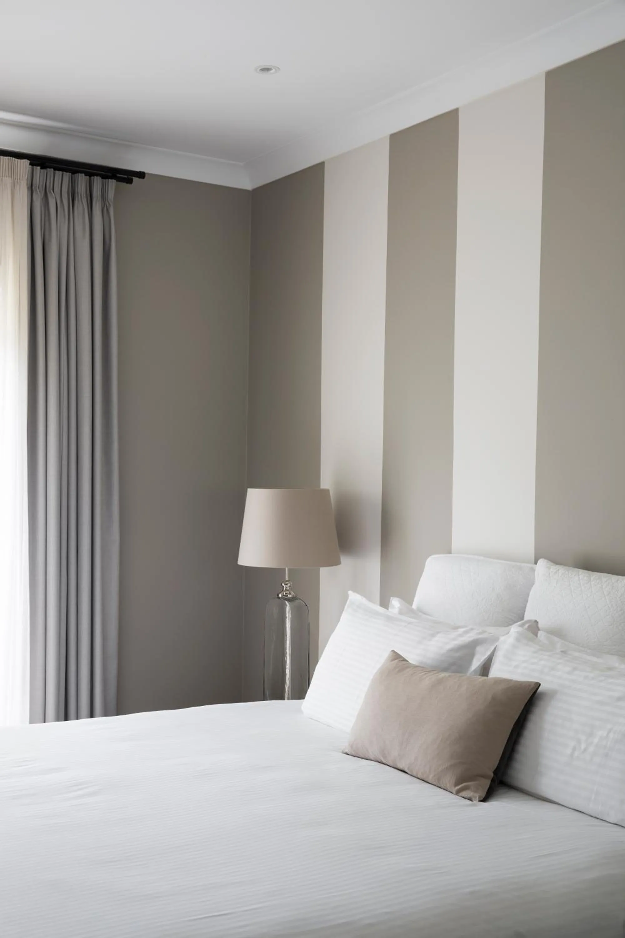 Courtyard Room in Lancemore Lindenderry Red Hill