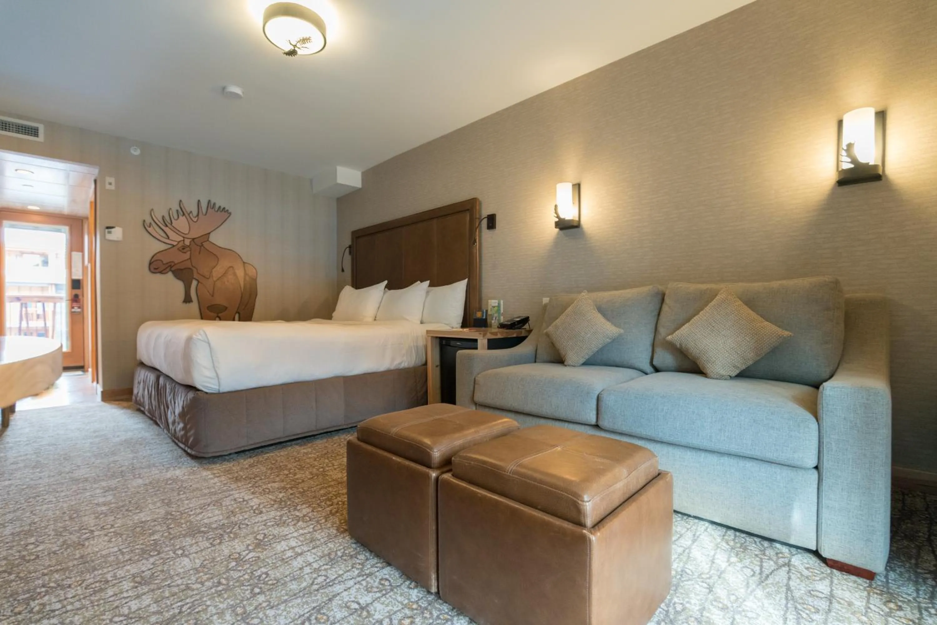 Superior King Room in Moose Hotel and Suites