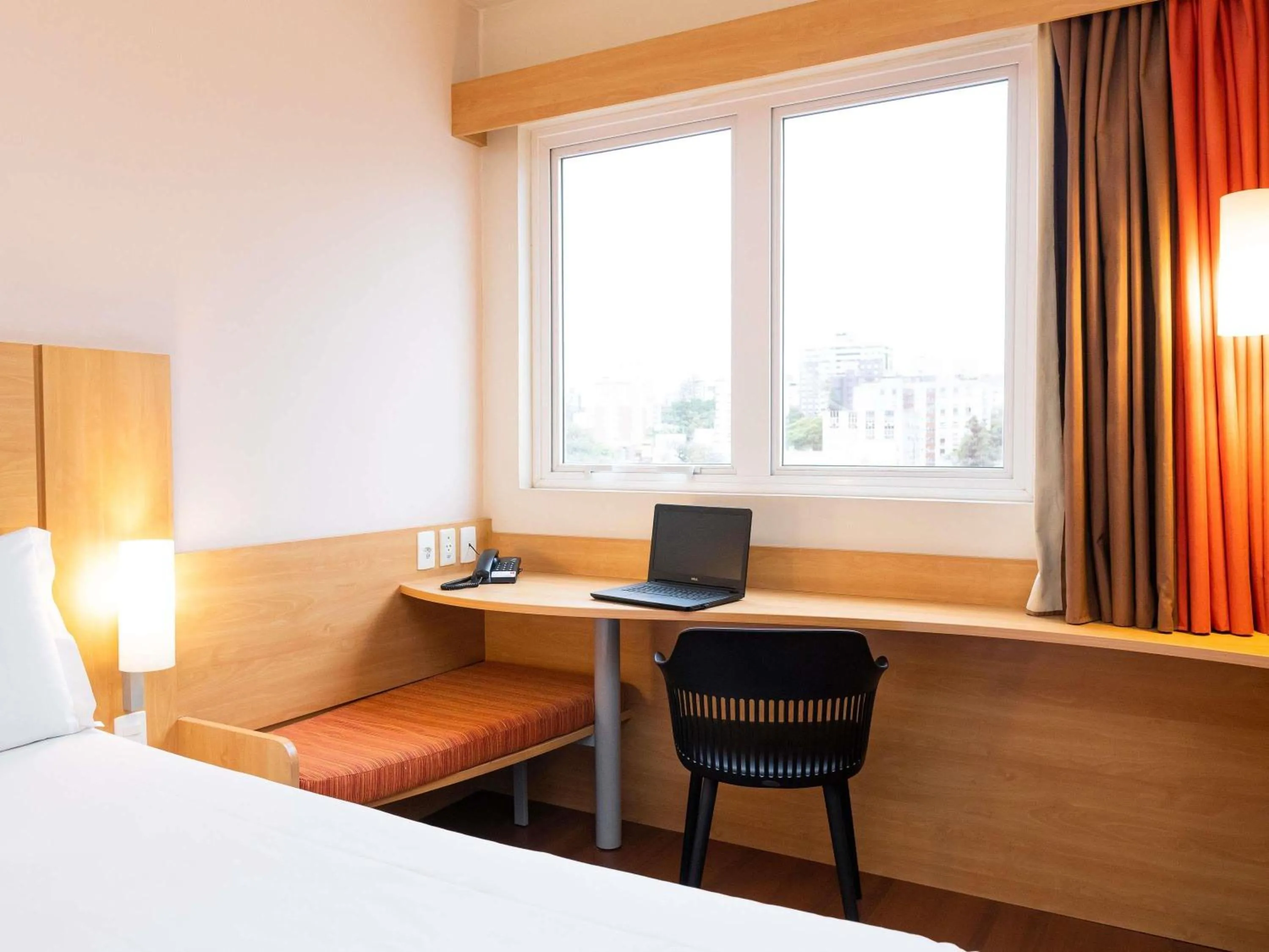 Standard Twin Room - single occupancy in ibis Porto Alegre Moinhos de Vento