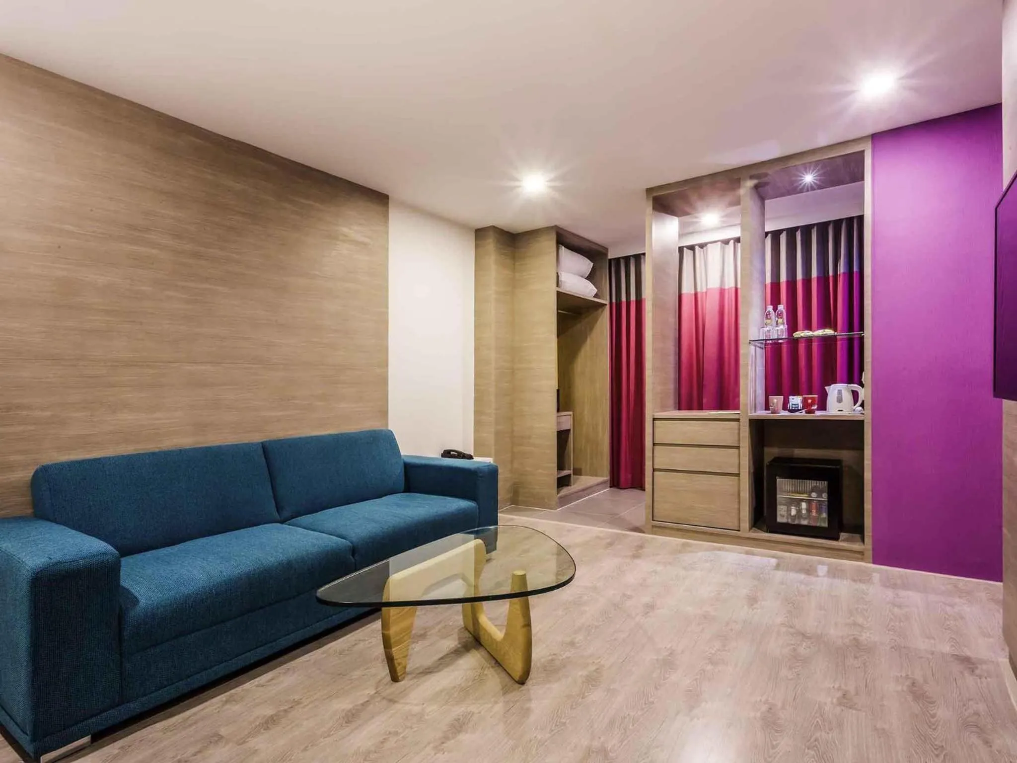 King Suite in Ibis Styles Bangkok Sukhumvit 50