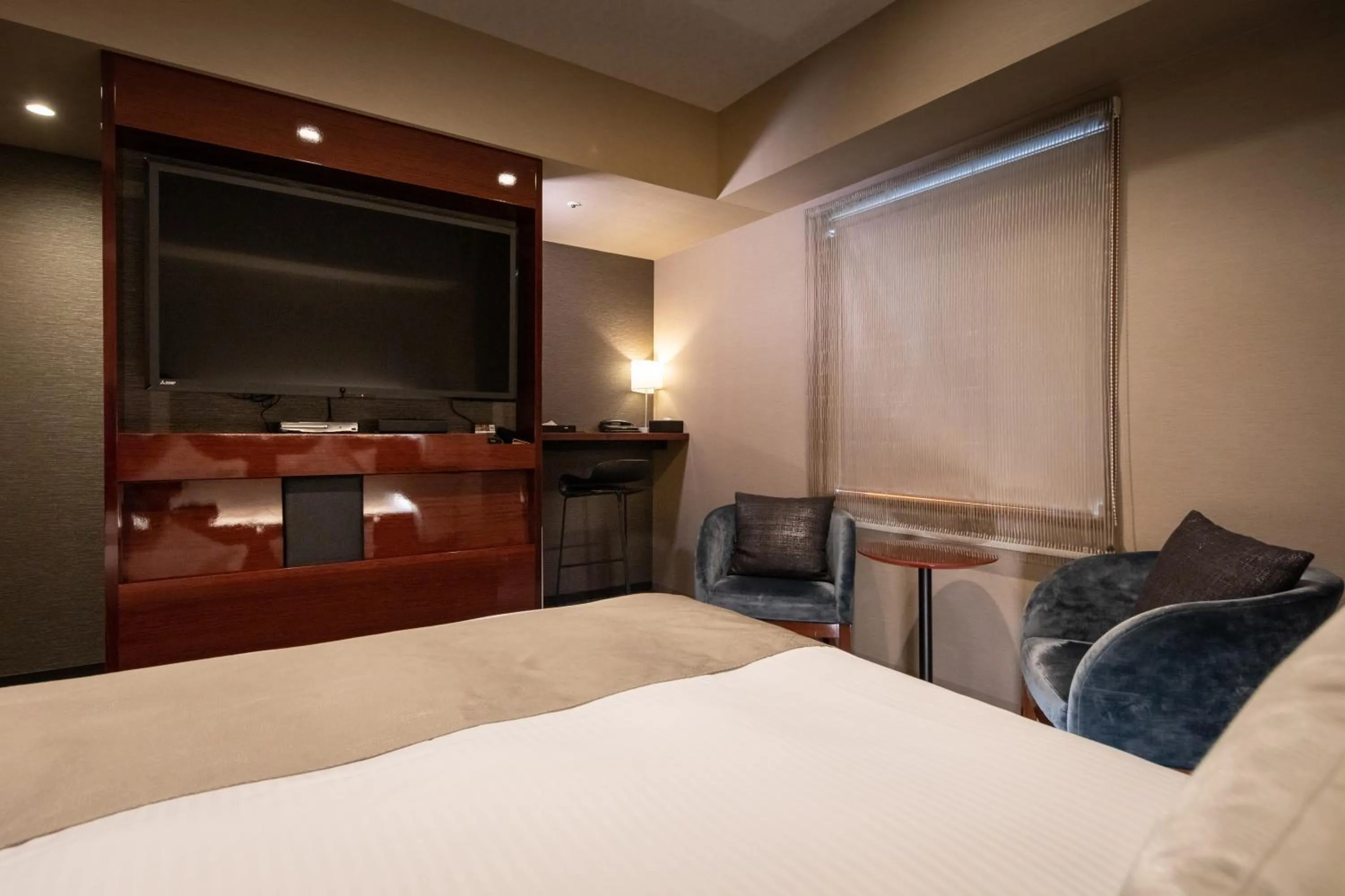 Superior King Room - single occupancy - Smoking in Daiwa Roynet Hotel Nagoya Taiko dori Side