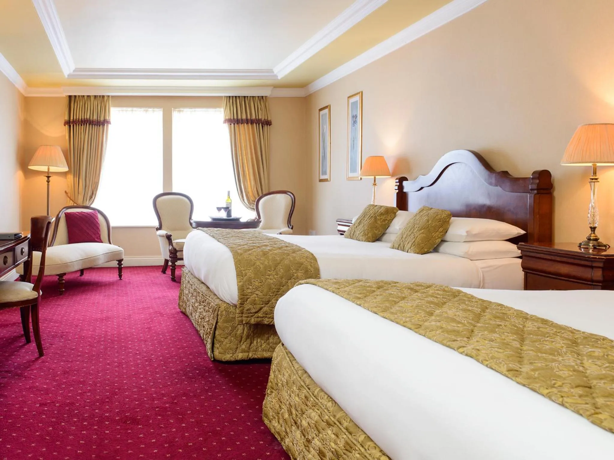 Executive Double Room in Meadowlands Hotel