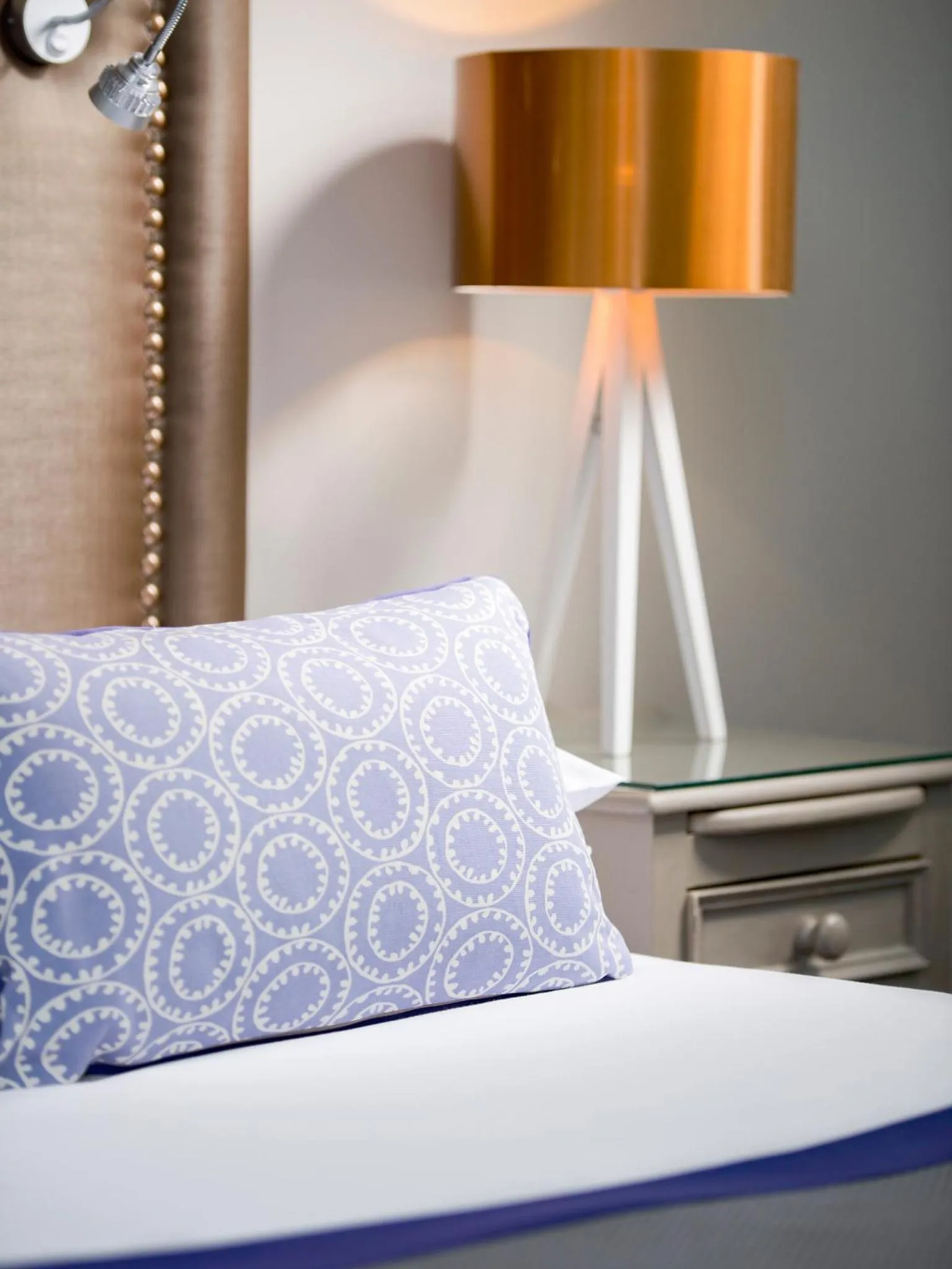 Family Room (2 Adults + 2 Children) in Meadowlands Hotel