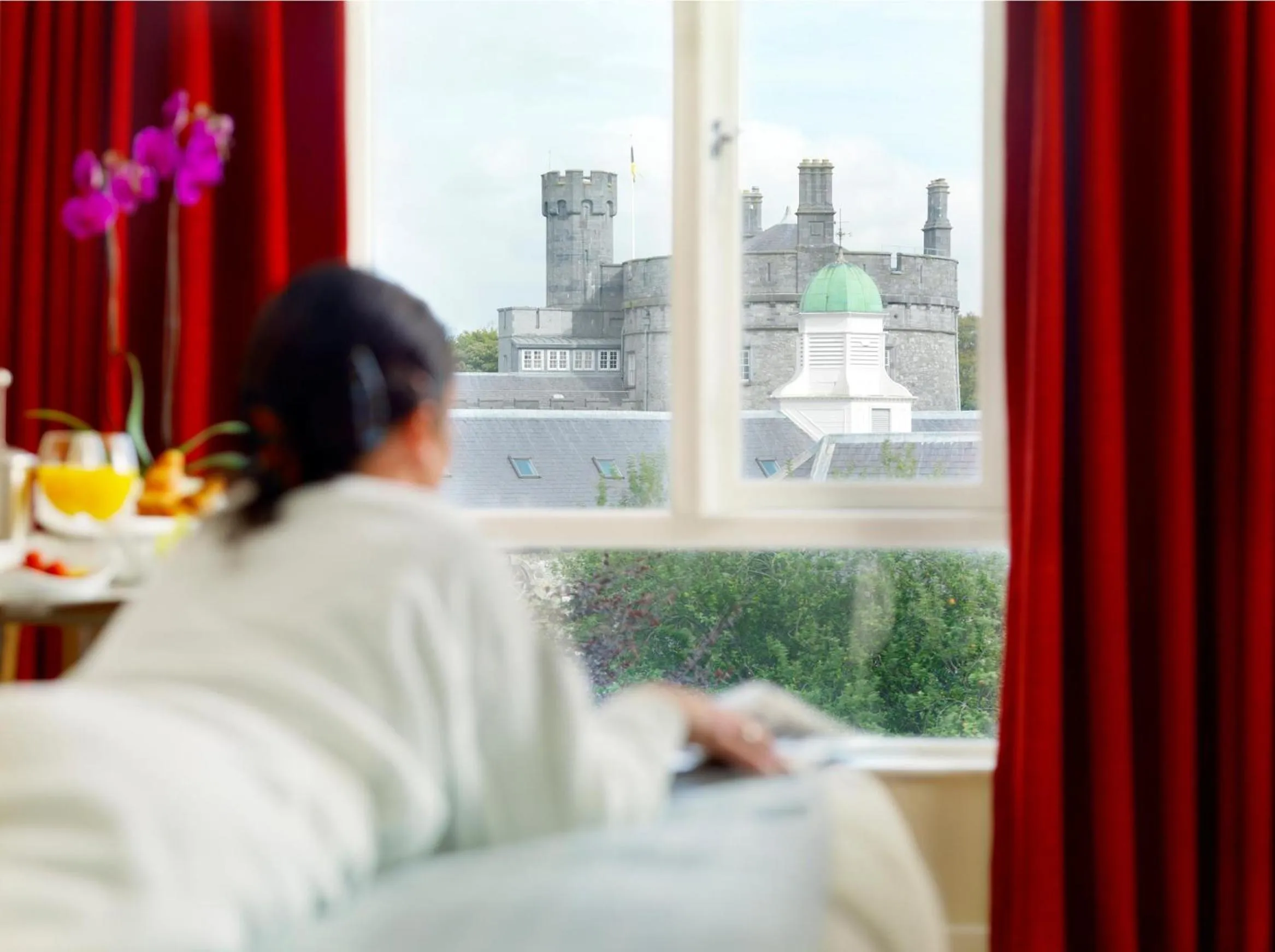 Castle View King Room - single occupancy in Kilkenny Pembroke Hotel