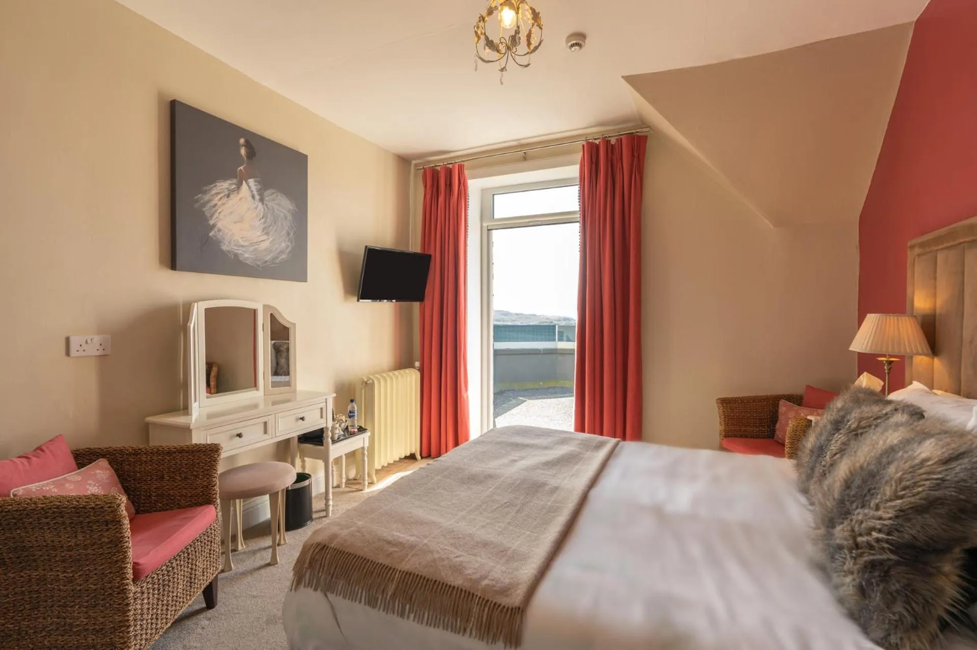 Main House Sea View Room with Balcony in Loch Melfort Hotel