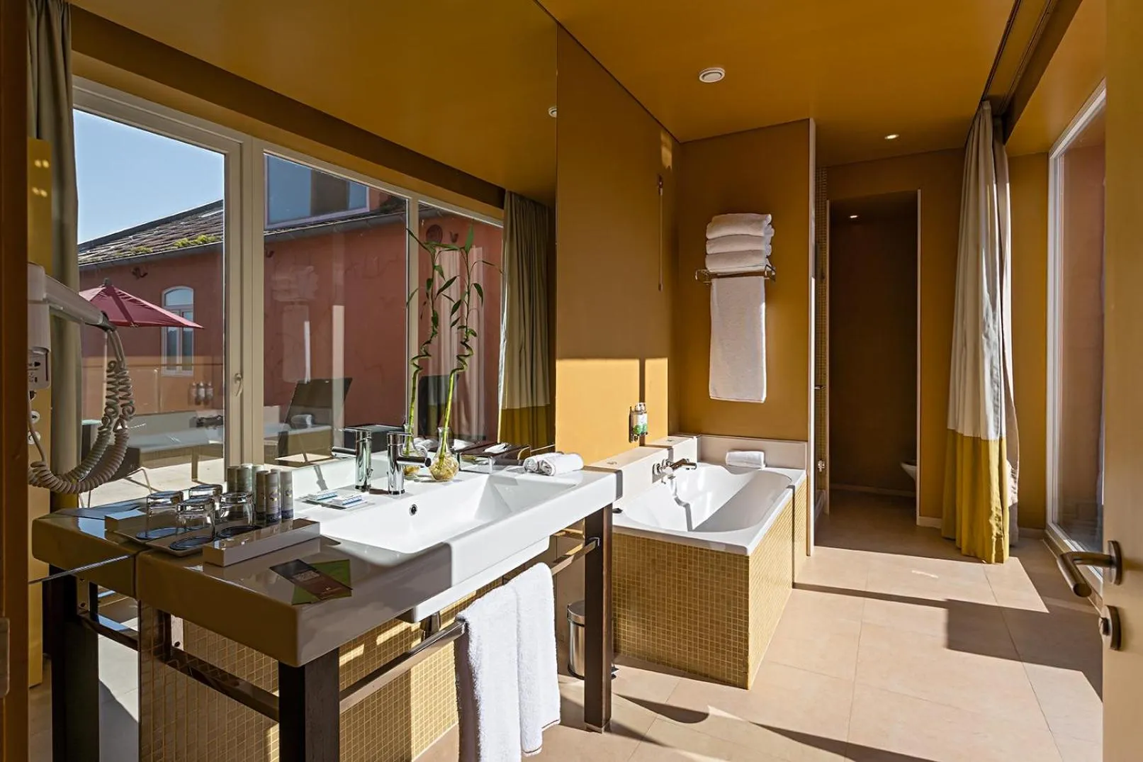  Grand View Room with Extra Bed in Pestana Palacio do Freixo, Pousada & National Monument - The Leading Hotels of the World