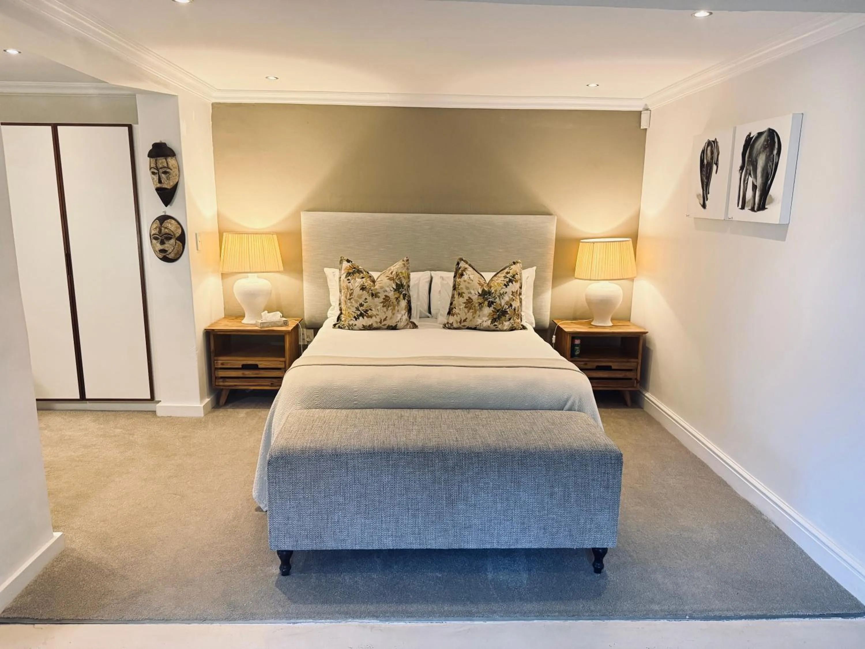 Standard Double Suite in Residence Vive la Vie