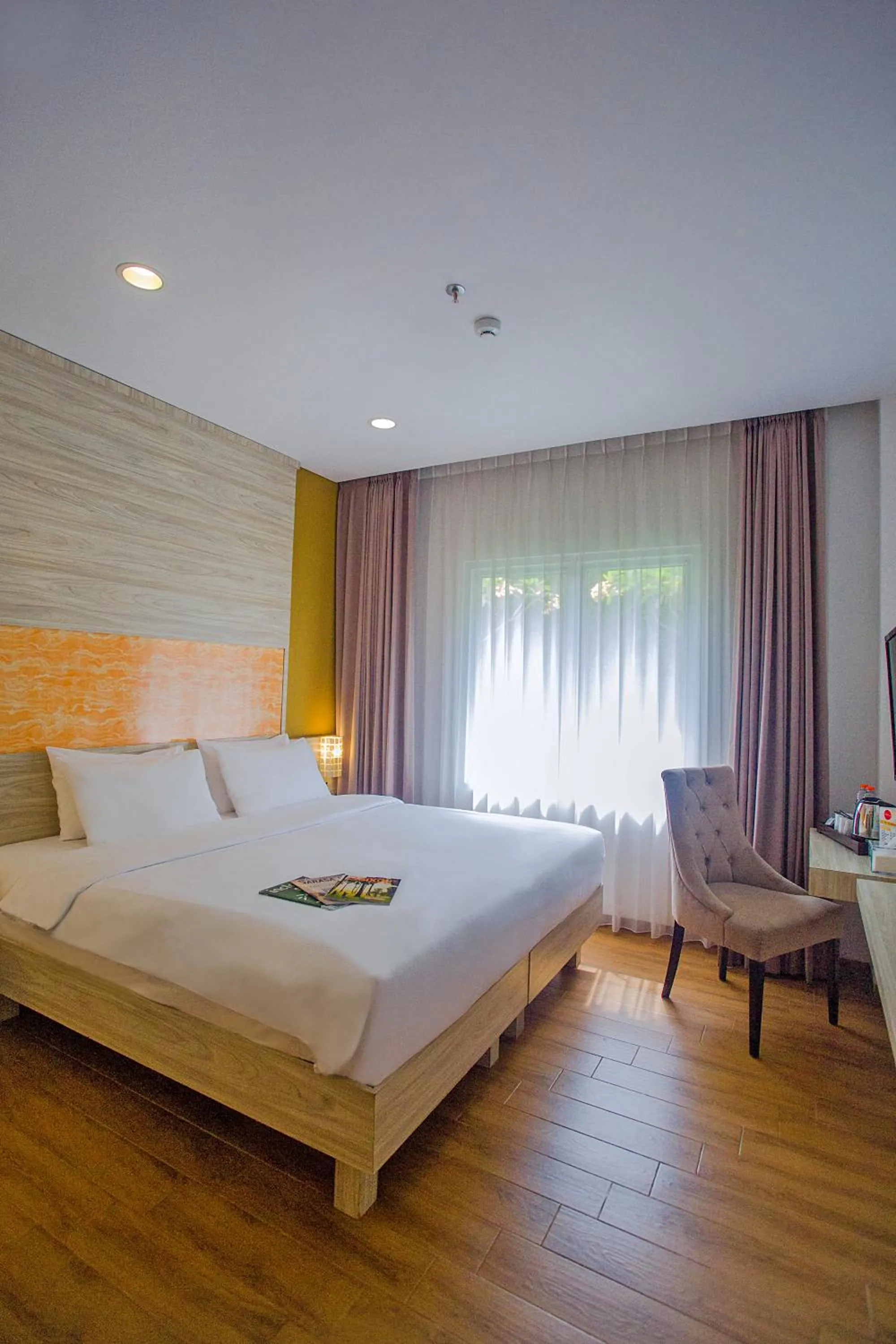 Superior King Room in Front One Akshaya Hotel Karawang