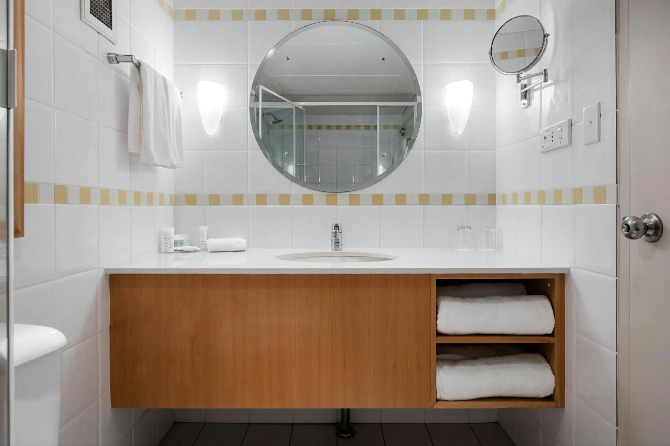 Standard Room in Crowne Plaza Perth by IHG