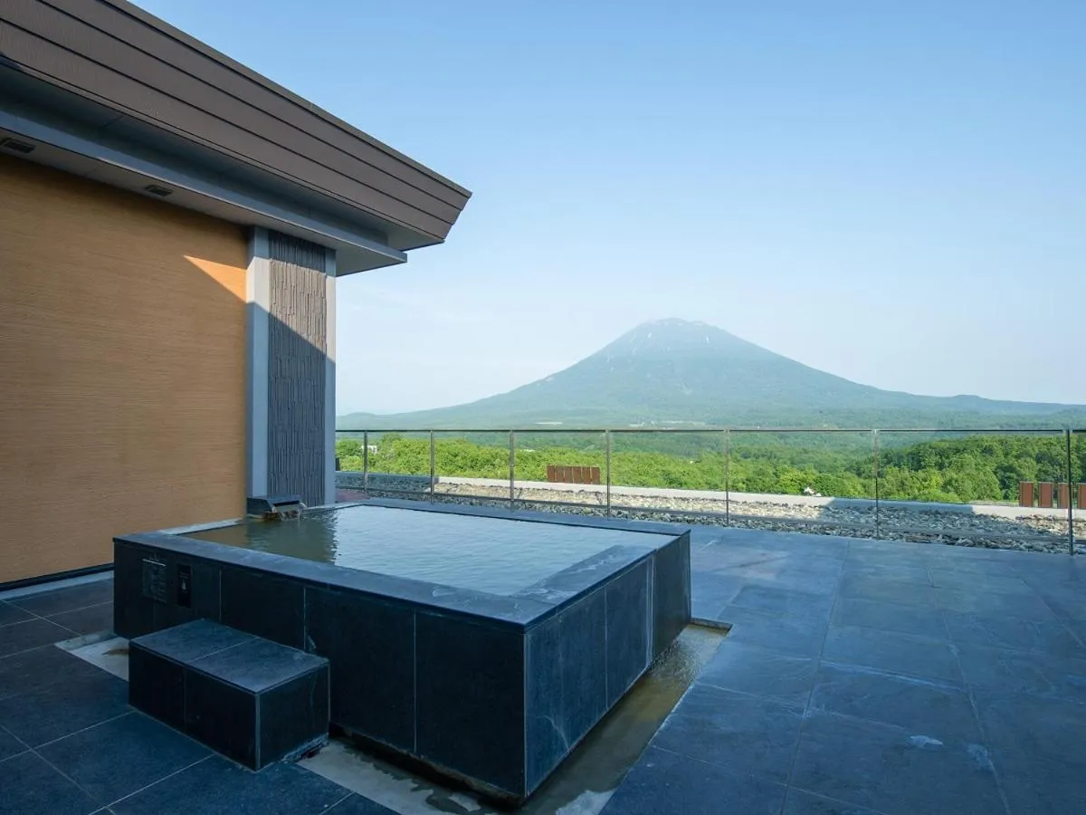 Penthouse A in Aya Niseko